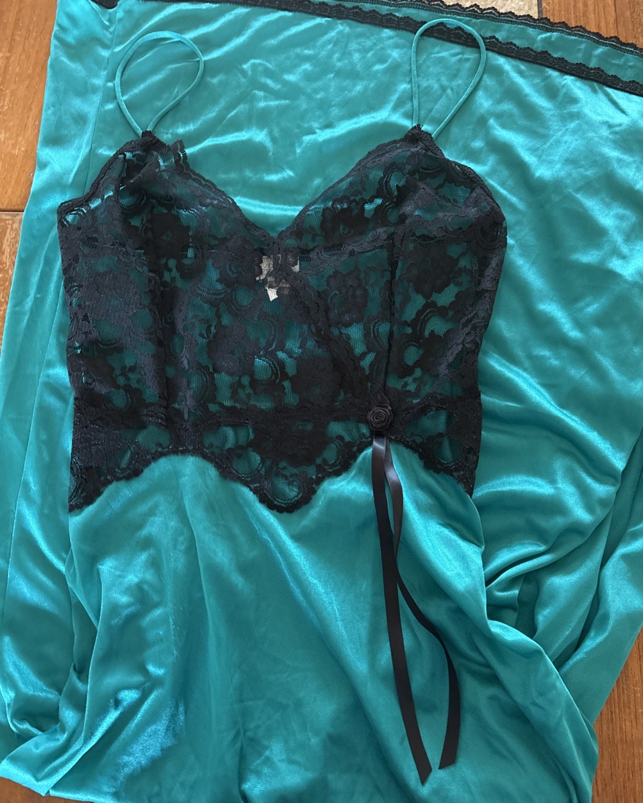 Vintage 1970s Soft Moments NY Lingerie Nightgown Sz S Hollywood Teal Blue Black
