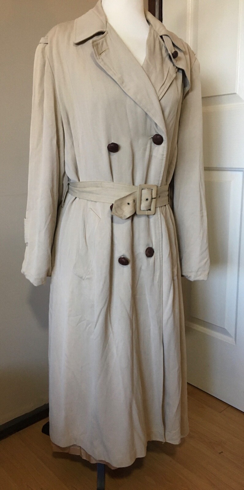 Vintage 1940s Casablanca Debutogs Trench Coat Beige Film Noir Old Hollywood Glam