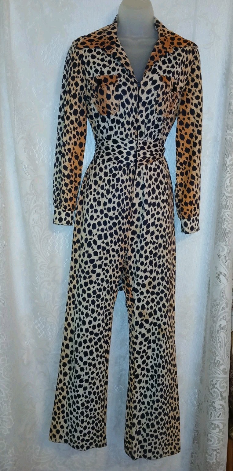 Vintage 70s Disco Leopard Nylon Zip Front Jumpsuit Pantsuit Dagger Collar M EUC
