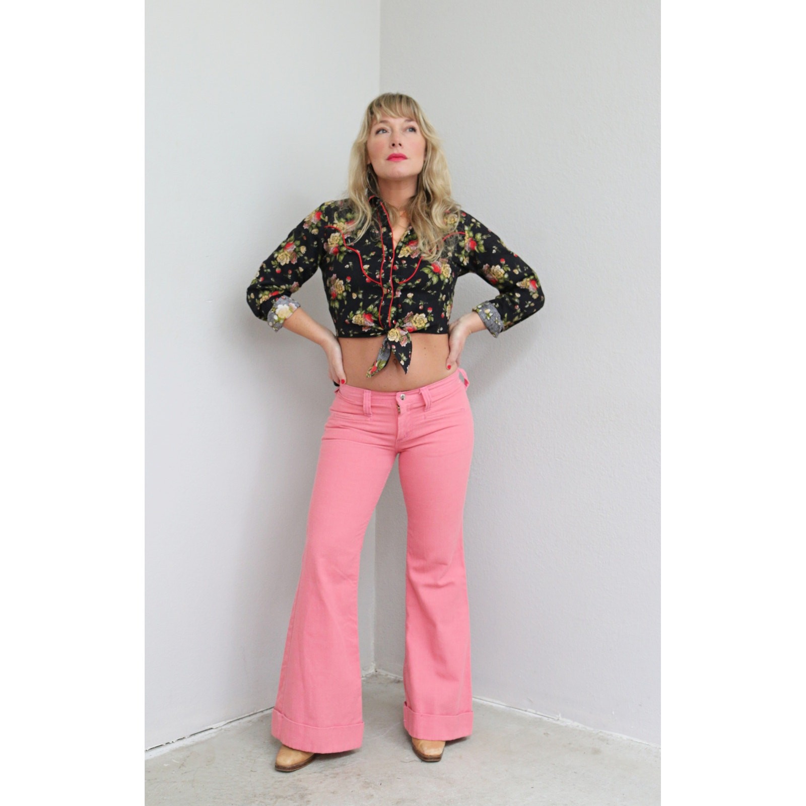 1970’s Vintage Maverick Salmon Pink Low Rise Bell Bottoms Pants ~ Women’s XXS XS