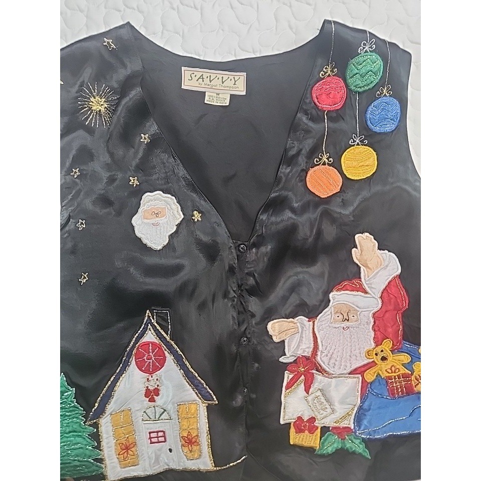 Vintage SATIN Christmas vest Ornaments Santa Black Red Applique medium chest 38