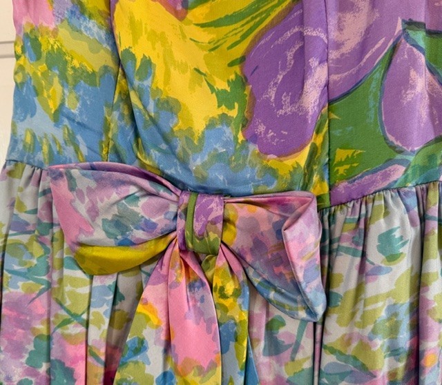 Vintage 1960’s Women’s Full Length Silk Maxi Dress/Ball Gown Sz. 14