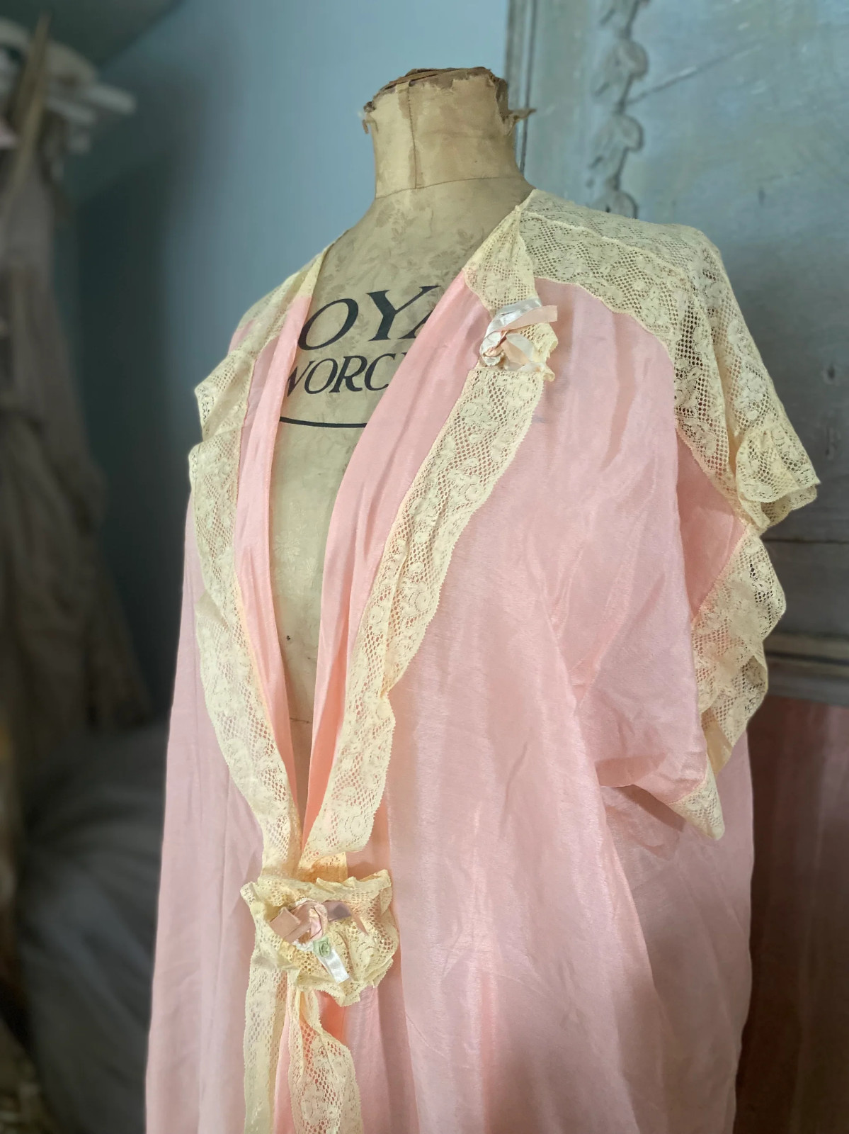 Antique 1920s Pink Silk Ribbonwork Dressing Gown