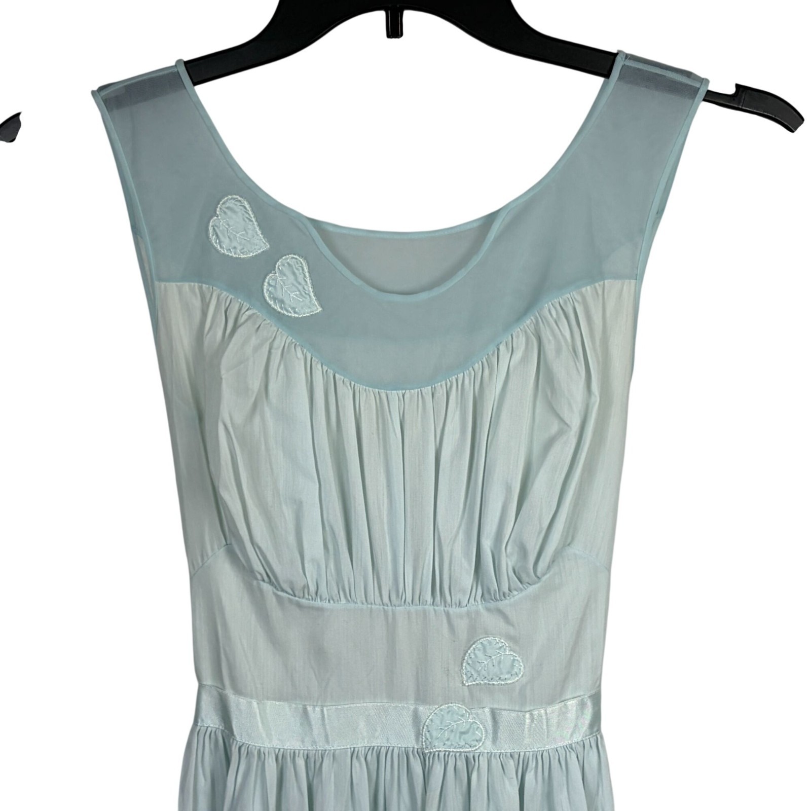 Vintage Shadowline Sleeveless Nightgown Dress Size 32 Heart Appliques Blue
