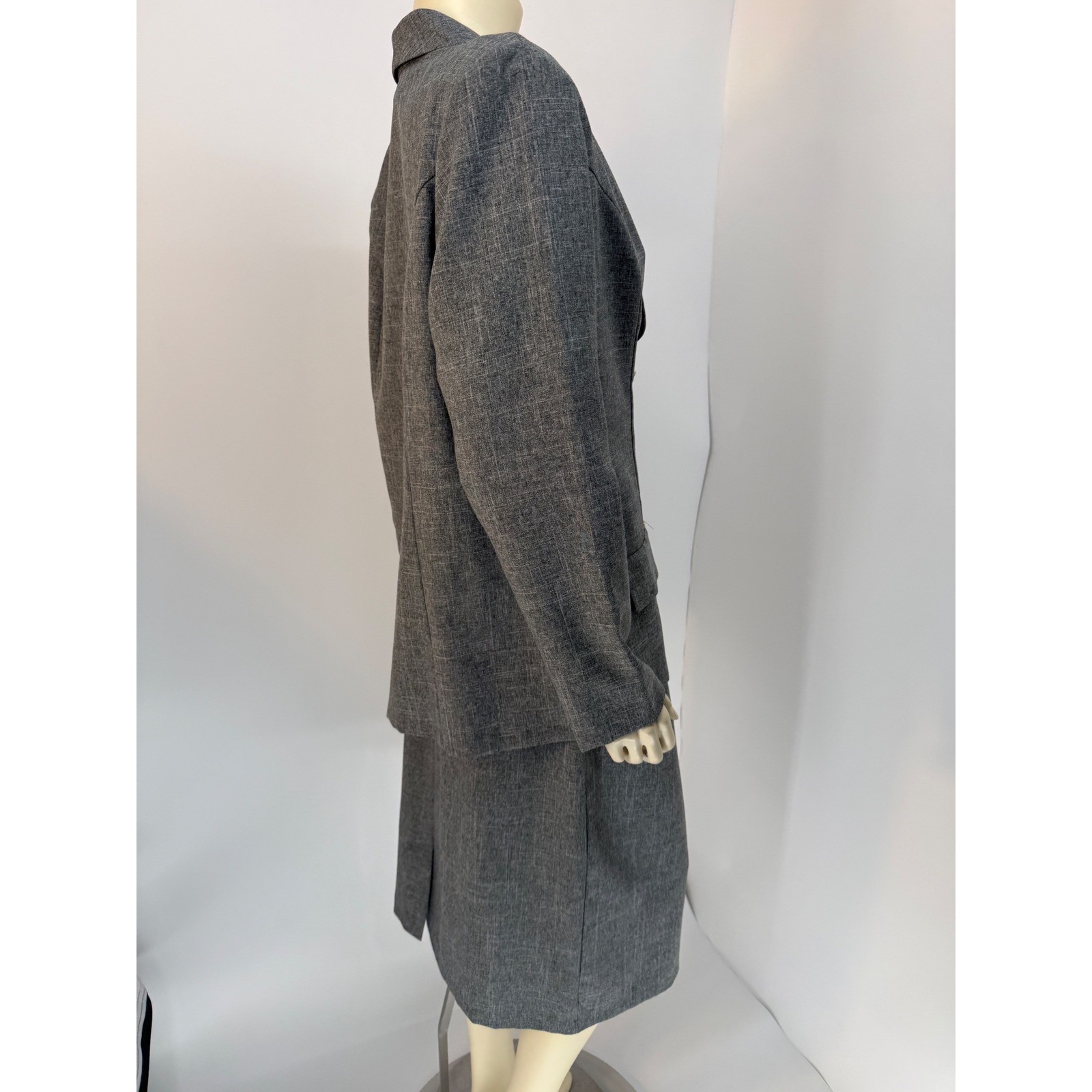 Vintage 80s Prelude Grey Skirt Suit Power Suit Size 16 Bold Shoulder Lightweight