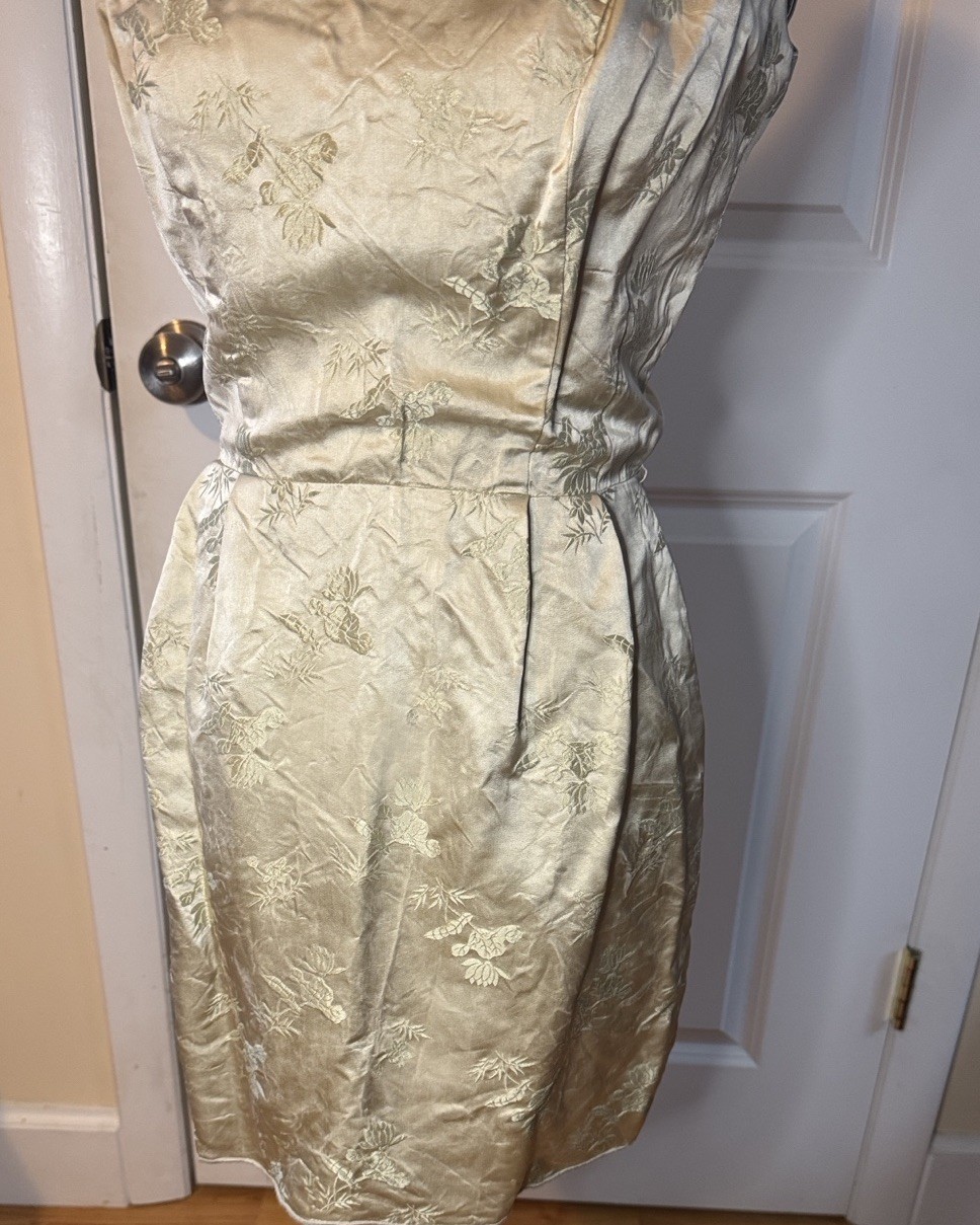 Vintage 1960 Dynasty Mid Century PinUp Champagne Beige Floral Cocktail Dress XS