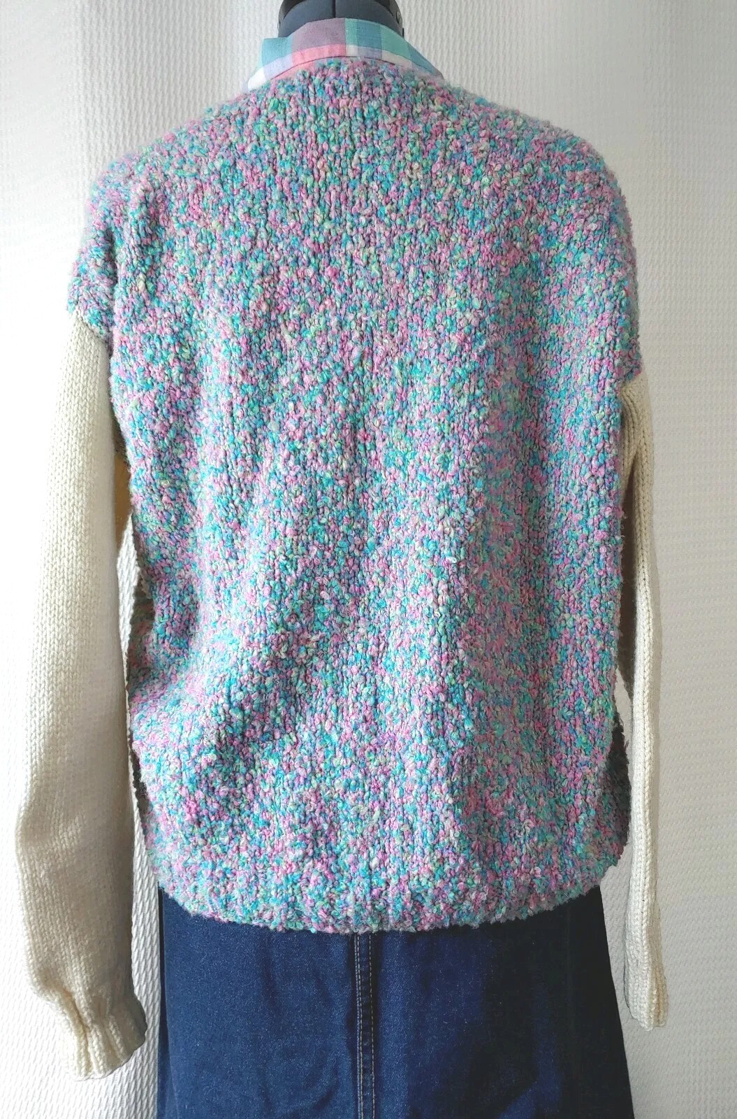Vtg Handmade Knitted Multicolored Sweater Cardigan w Cream Sleeves 46″ Bust XL?