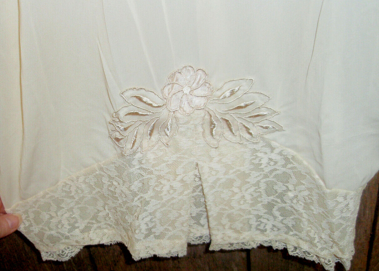 Vintage MOVIE STAR Lace Blush Beige Full Slip 36 Tricot Petticoat Lingerie VGC