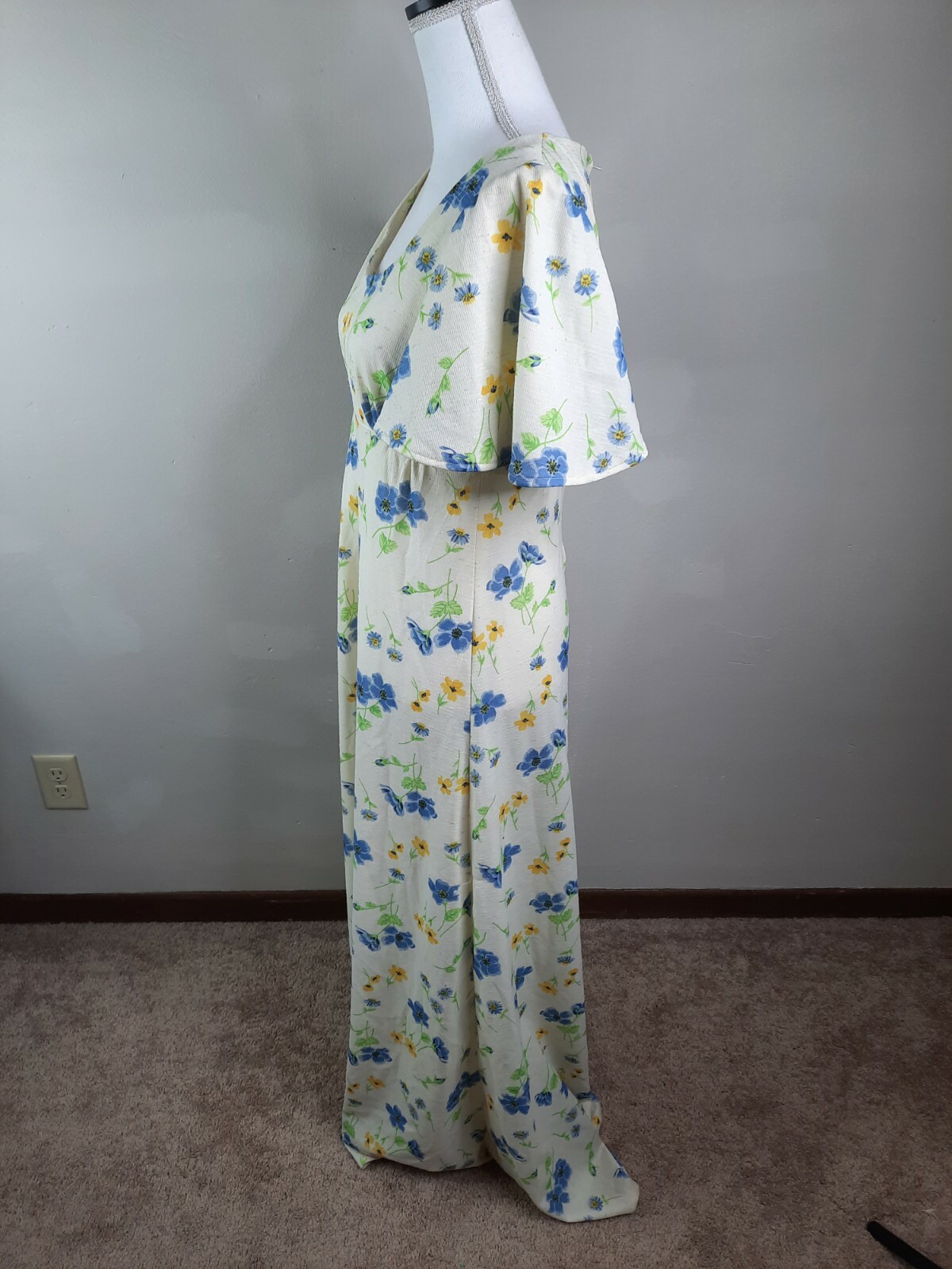 Vintage 70s Maxi Dress Cottagecore Floral Dress Flutter Empire M / L 12 /14