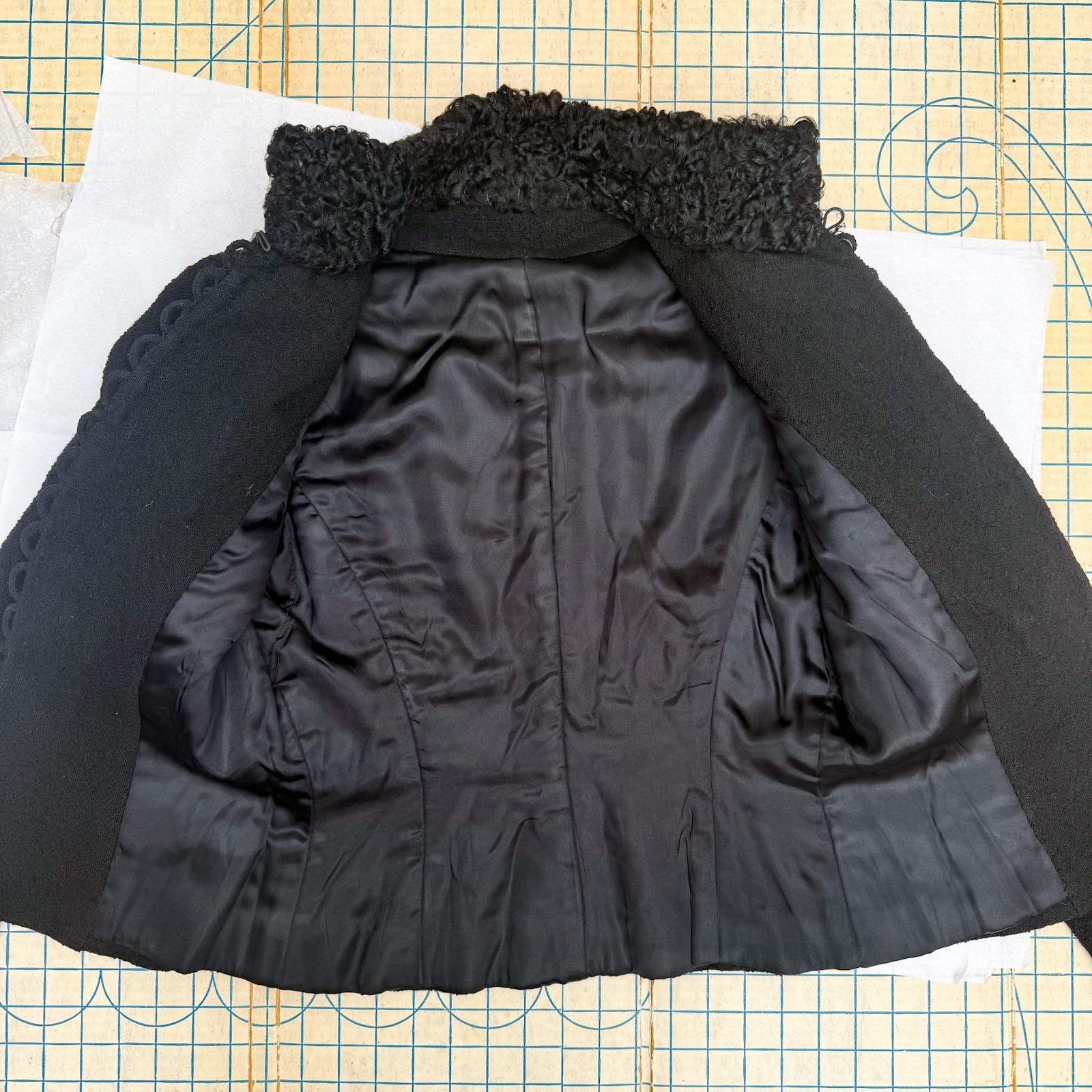 Antique Victorian Mourning Jacket Black Wool Astrakhan Fur High Collar Gothic XS
