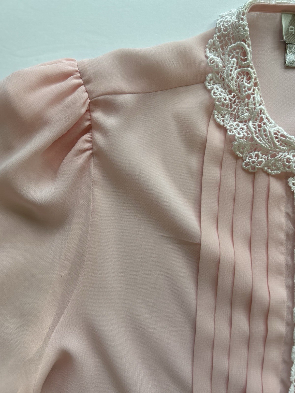 Vintage 80s AU COURANT Pink Semi Sheer Pleated Secretary Academia Blouse Sz 8