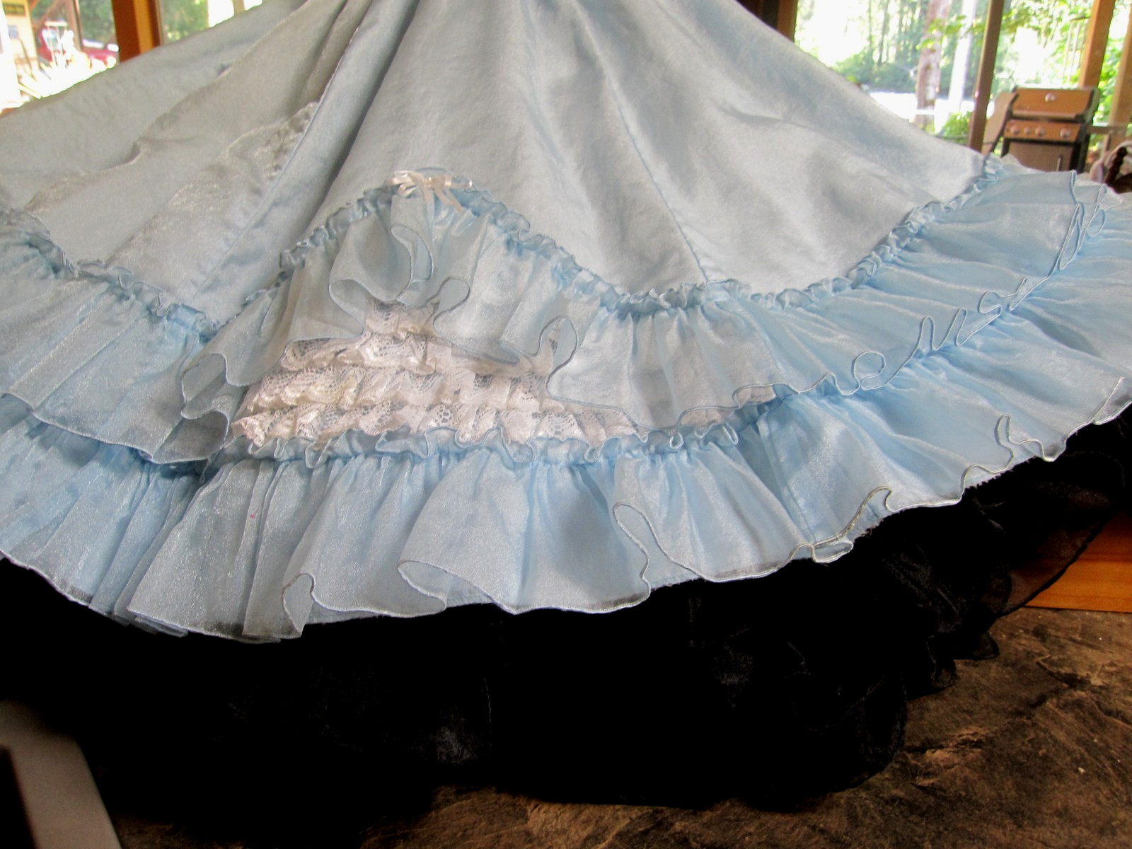 Vtg SQUARE DANCE PRAIRIE DRESS Blue Organza Ruffles Rows of White Lace Sz 12/14