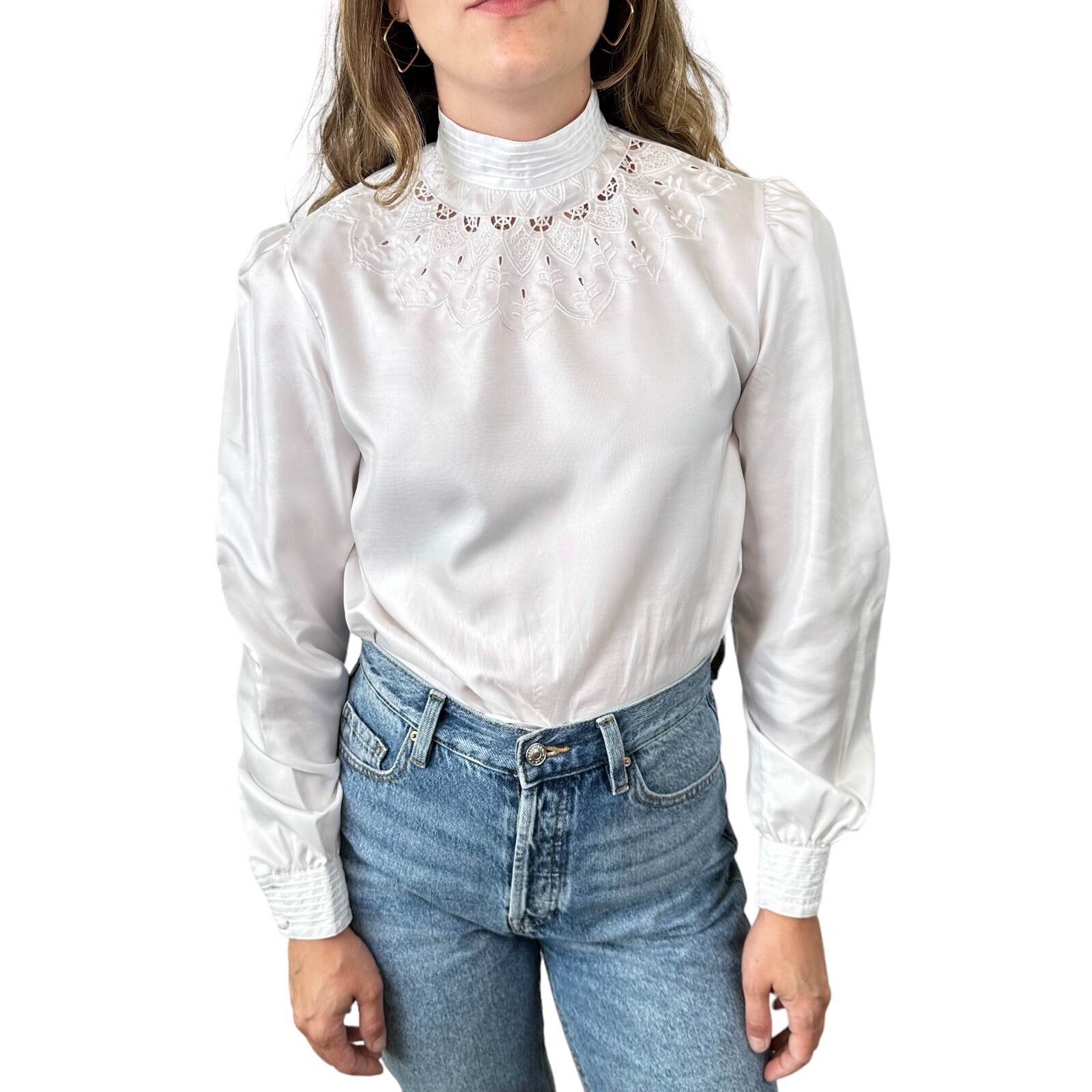 The Ascot Collection by Lady Arrow Broderie Anglaise Top 70s VTG High Neck