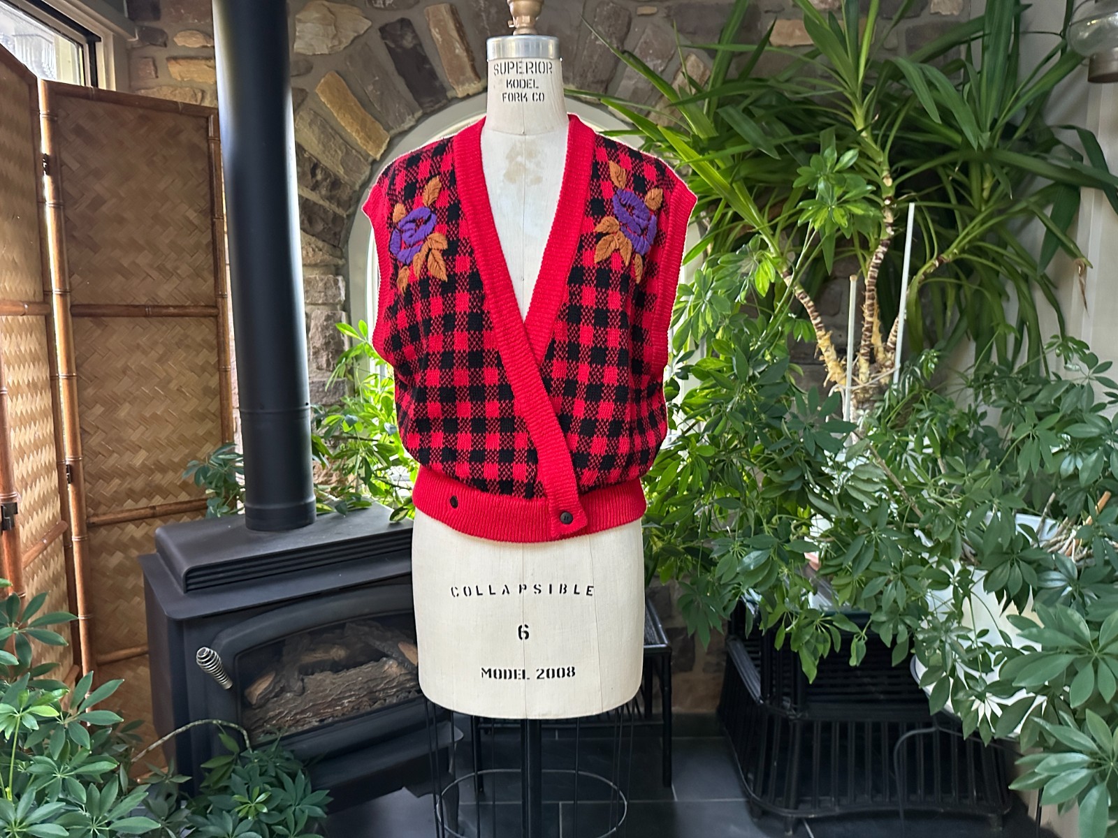 Vintage 1980s Red and Black Deep V-Neck Sweater Vest SK & Company Ramie/Cotton