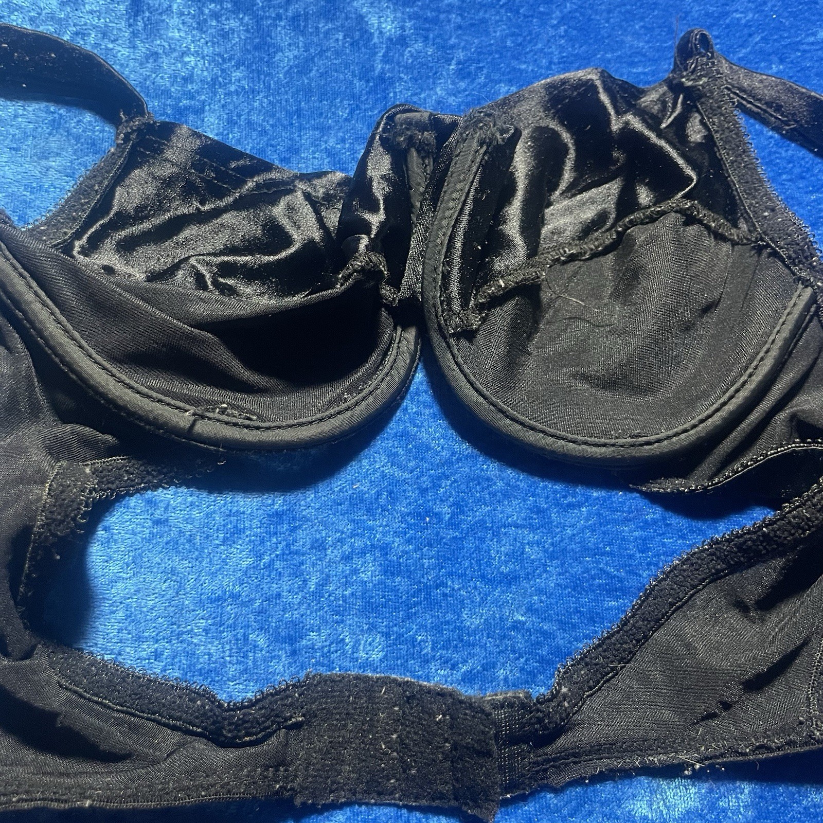Vintage Shiny Black Bra Underwire No Tag Size 34b??