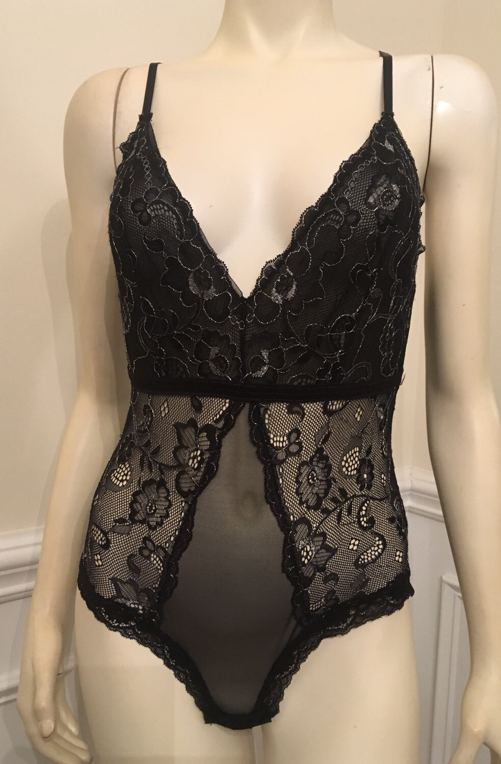 Unbranded WN SZ M BLACK MESH TEDDI Snaps Crotch Elastic Adj. Straps Poly/Spandex