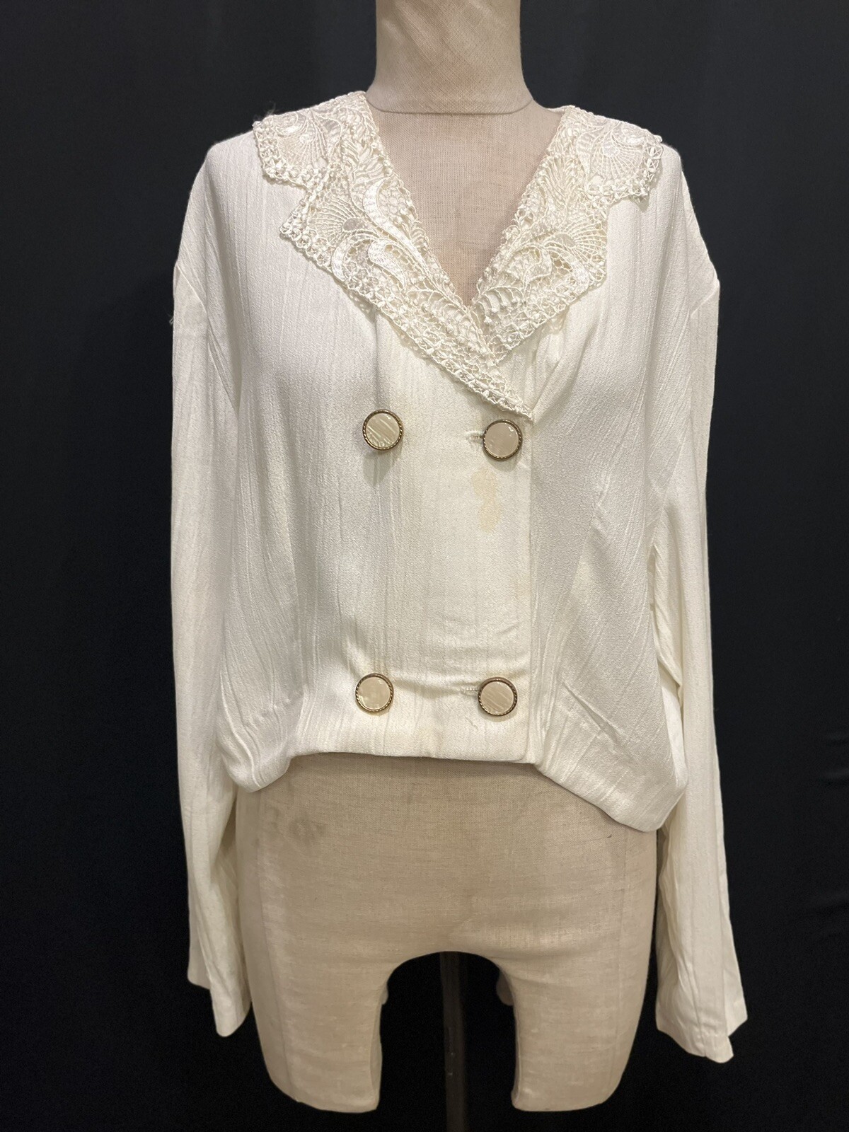 vintage r.j. stevens by carol escritor white button blouse