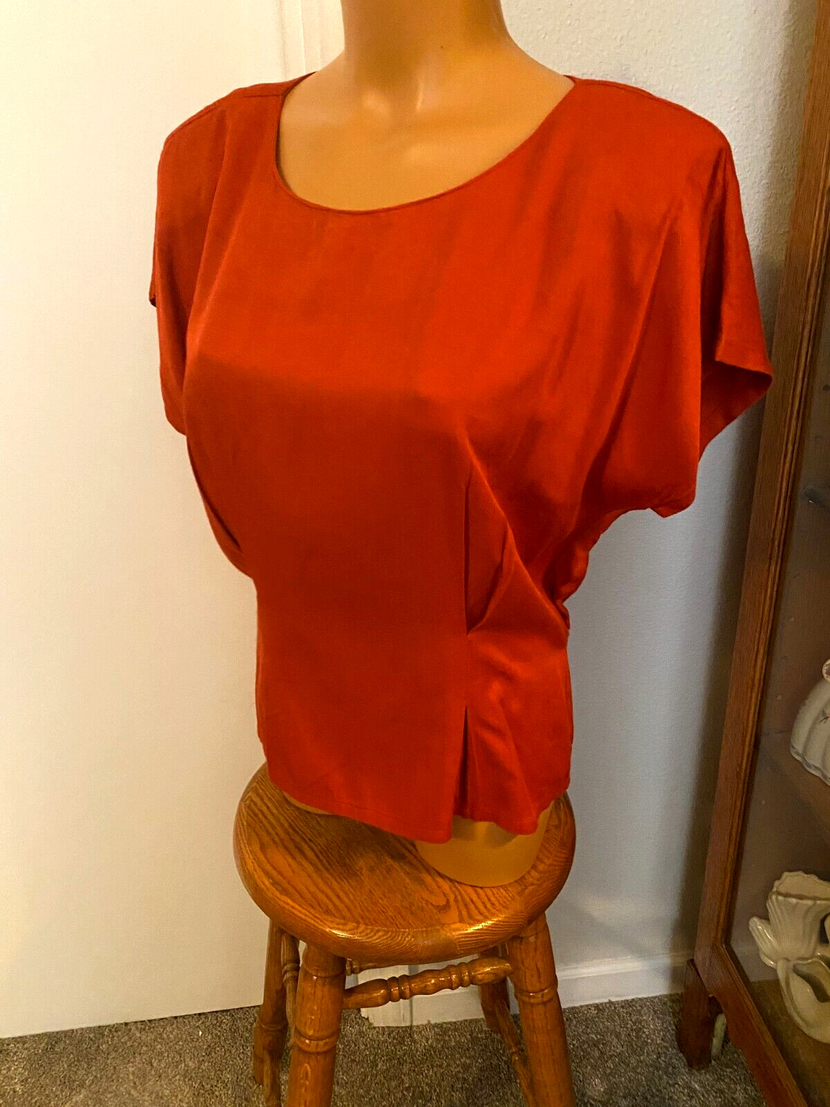 VTG 80’s BESSIE CALIFORNIA FESTIVE RED RAYON W/ LACE JACKET & BLOUSE SET SZ L