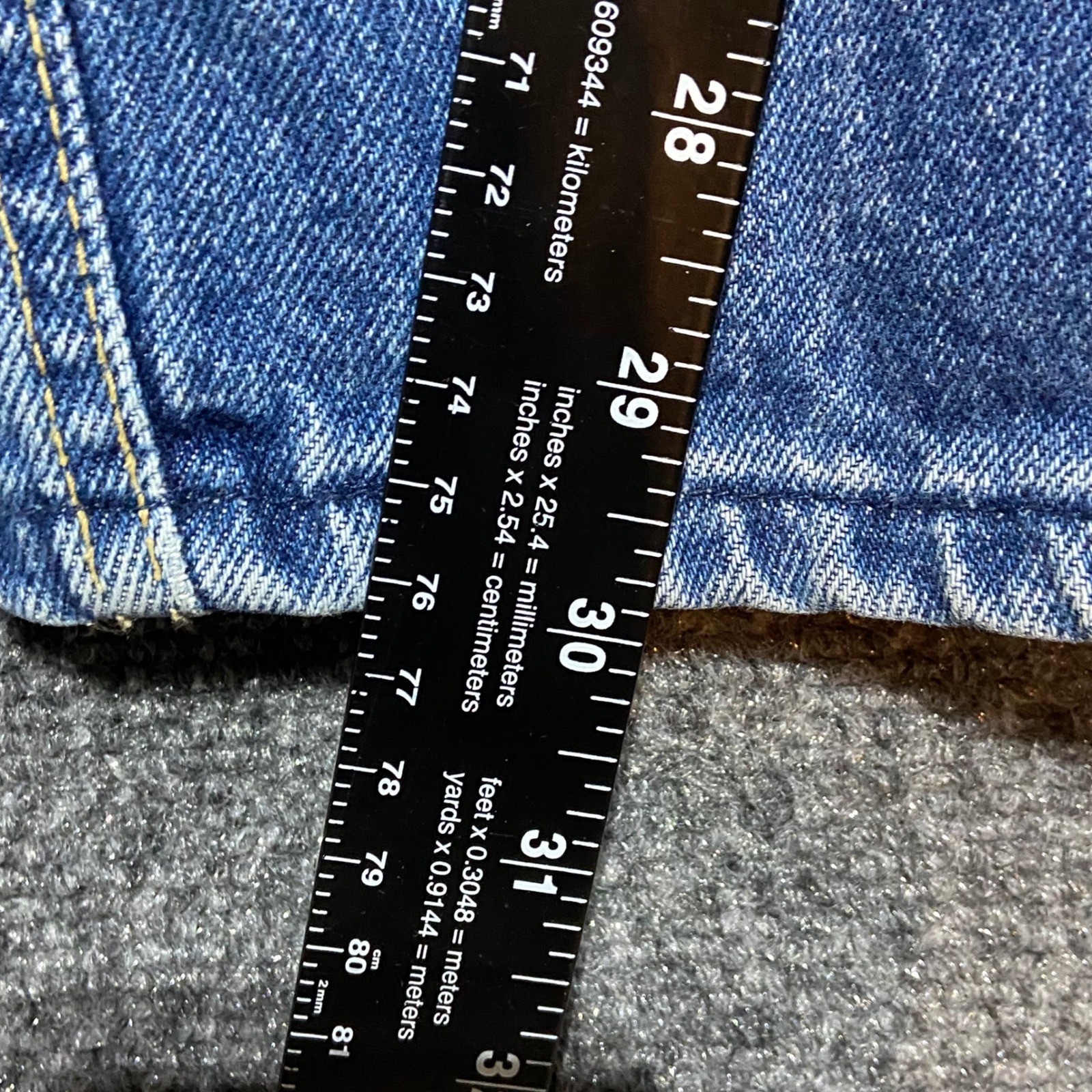 Zena Vintage High Waisted Pleated Tapered Jeans Medium Wash Made in USA Size 10