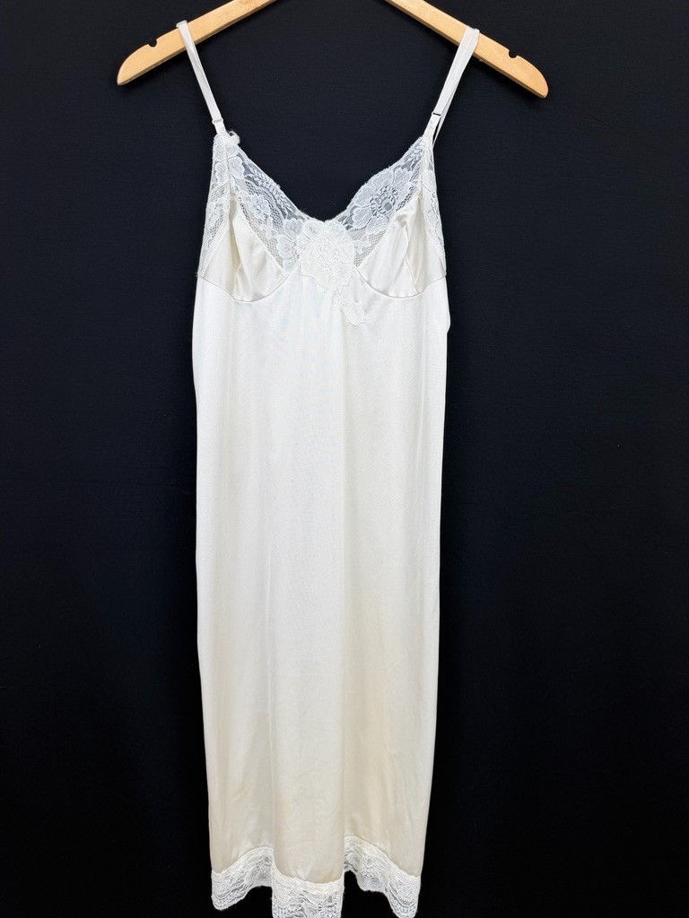 Vintage Kayser Slip Dress 34T Ivory White Lace Lingerie Nightgown Mid Century S