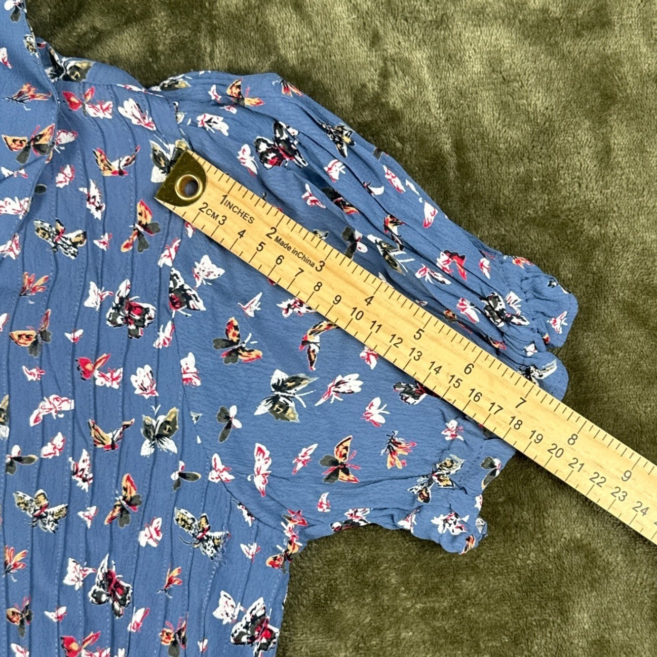 Arrived Vintage 90s Butterfly Print Pleated Blouse Blue Rayon Puff Sleeve Medium