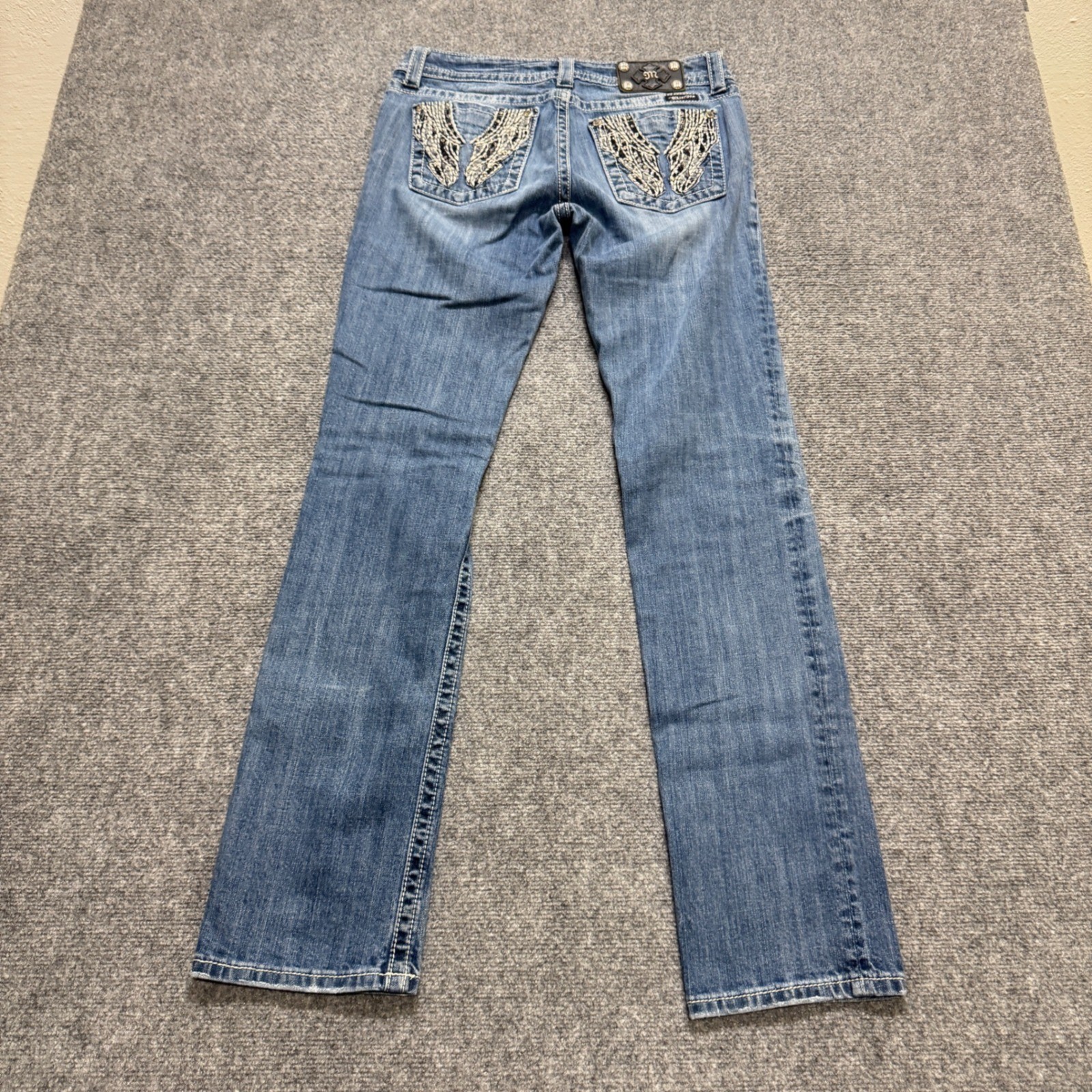 VTG Miss Me Denim Jeans Womens Size 30×32 Straight Embroidered Washed Blue