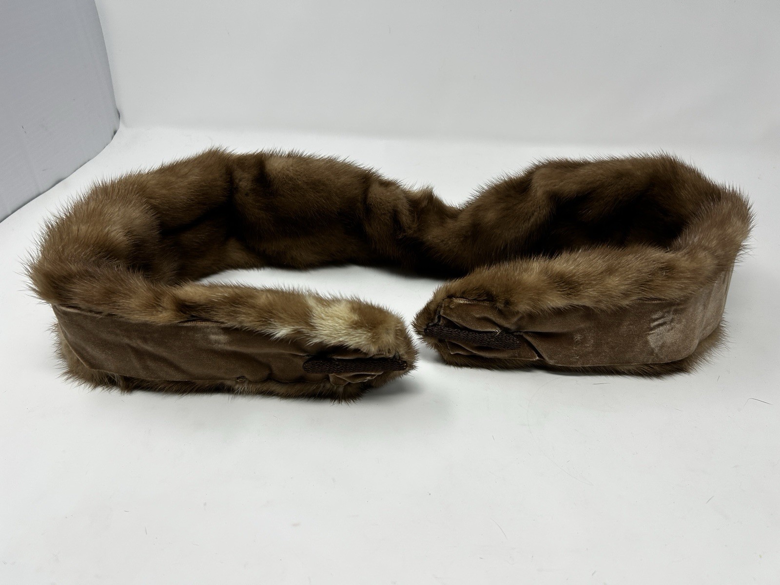 Vintage Genuine Mink Fur Stole Wrap Collar Mahogany Brown 39” Long Women’s