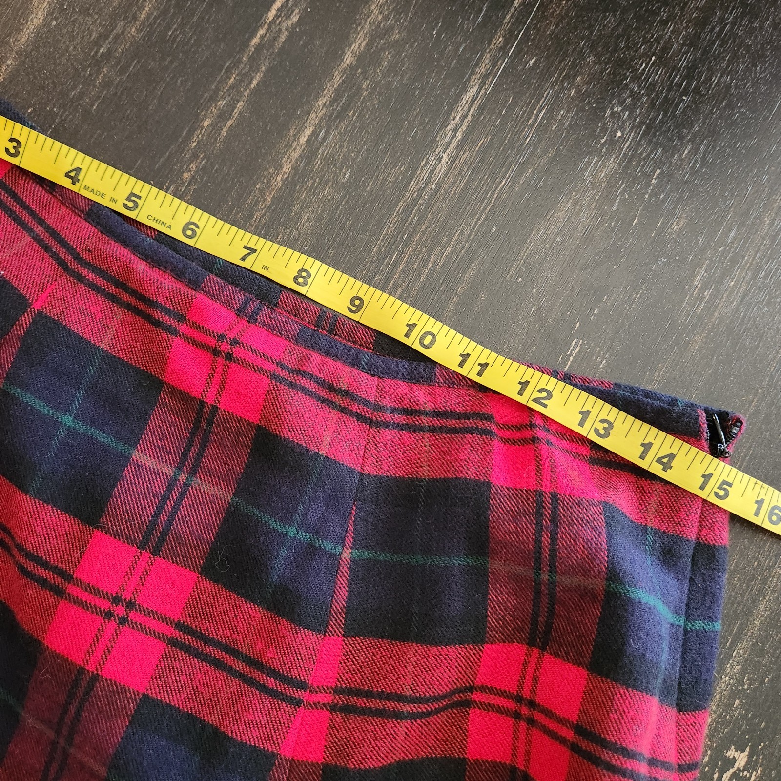 The J Peterman Company Women’s 12 Plaid Maxi Skirt Lace Trim Festival Academia
