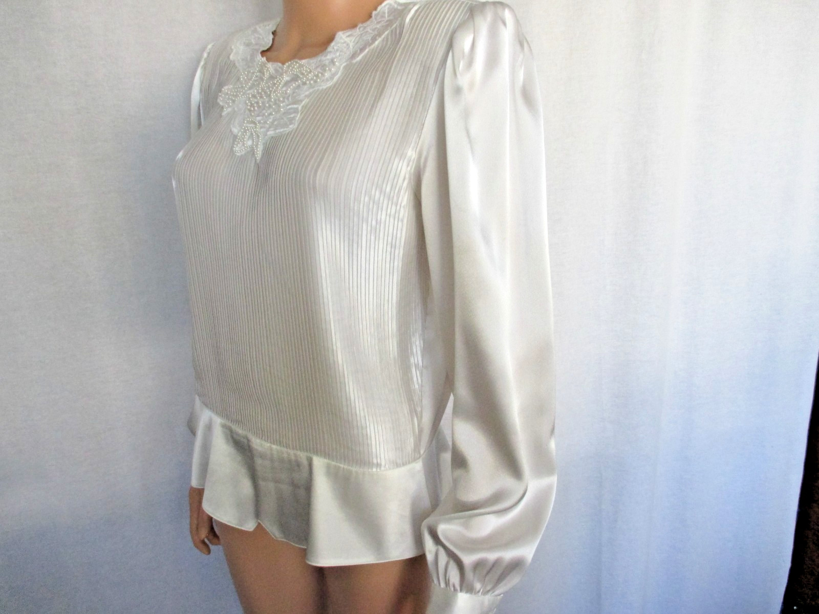 Nicola Blouse Size 14 White Pleated Front Beaded Neckline Vintage Polyester