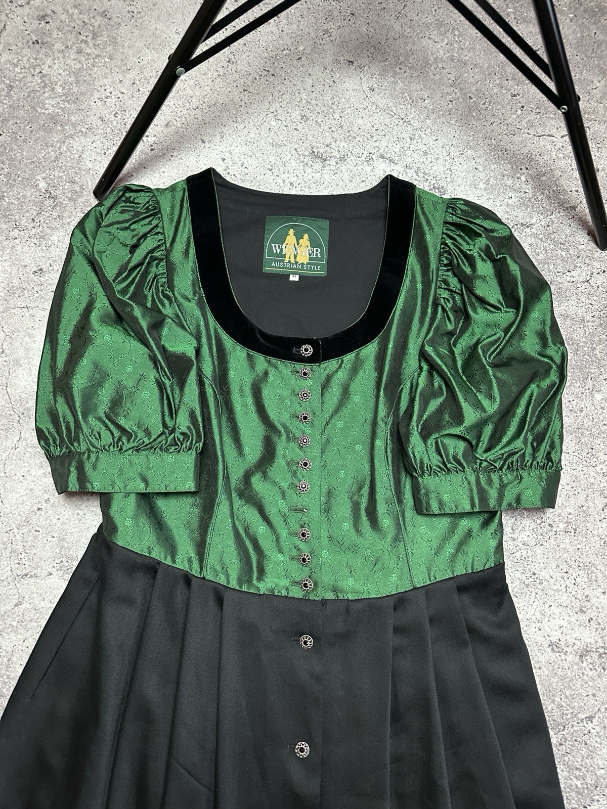 Wenger Austrian Style Trachten Austria Dress 44 Green/Black Vtg Metal Button