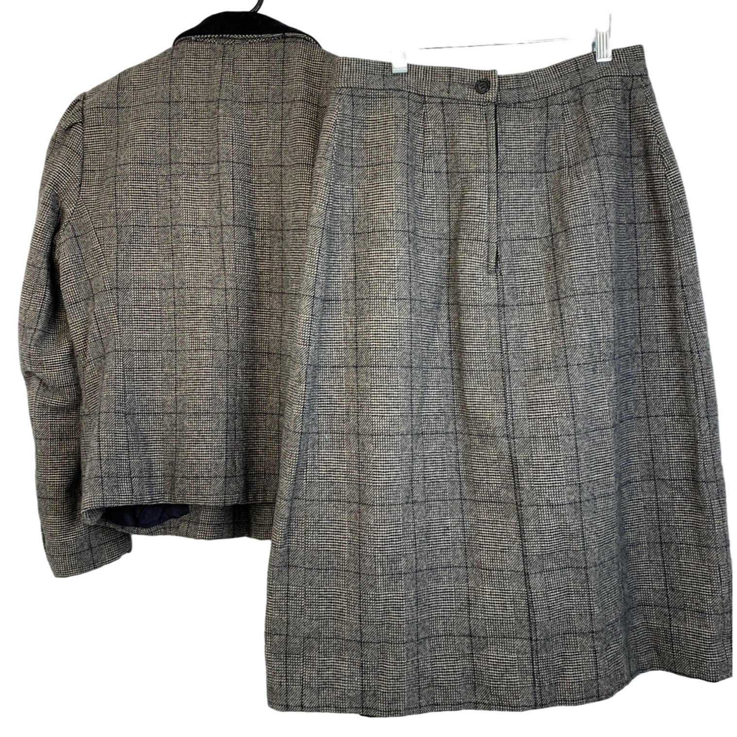 VTG 80s Wool Donnybrook 11/12 Equestrian Pleat Skirt Suit Velvet Collar 6906