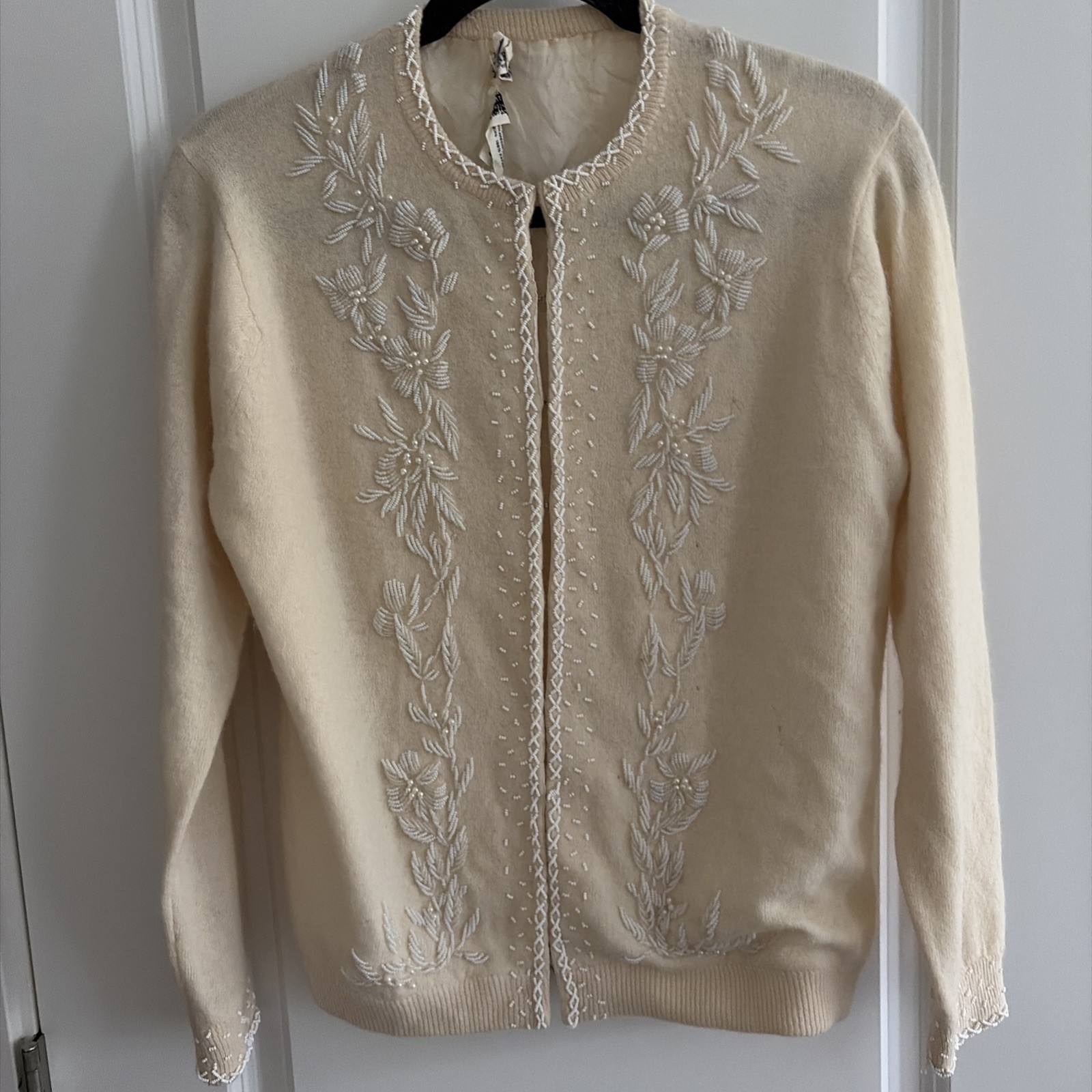 Vintage Cream Lambs Wool Beaded Cardigan Sweater Made In British Hong Kong
