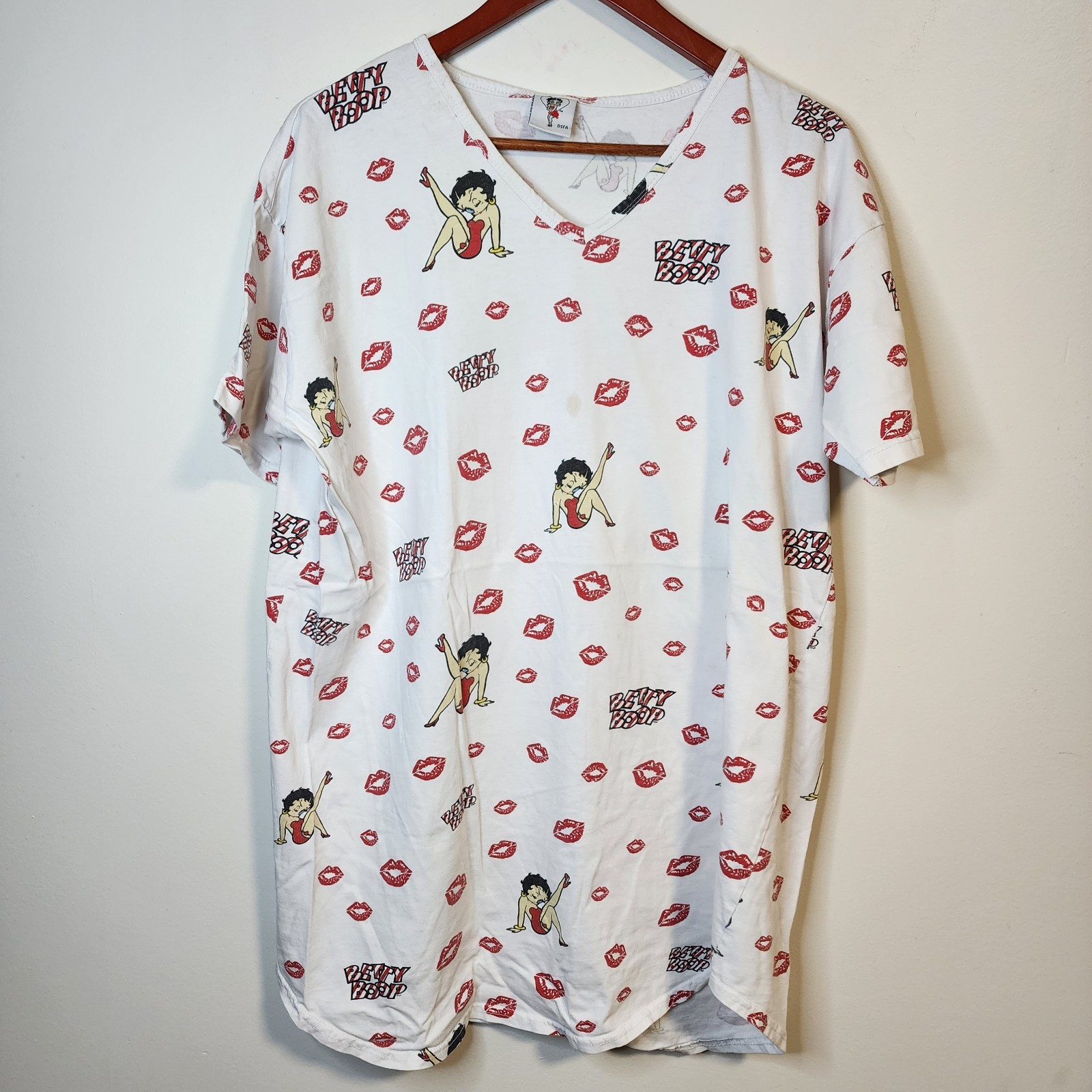 Vintage 2004 Betty Boop Night Shirt Gown White AOP Women’s One Size 24″×31″