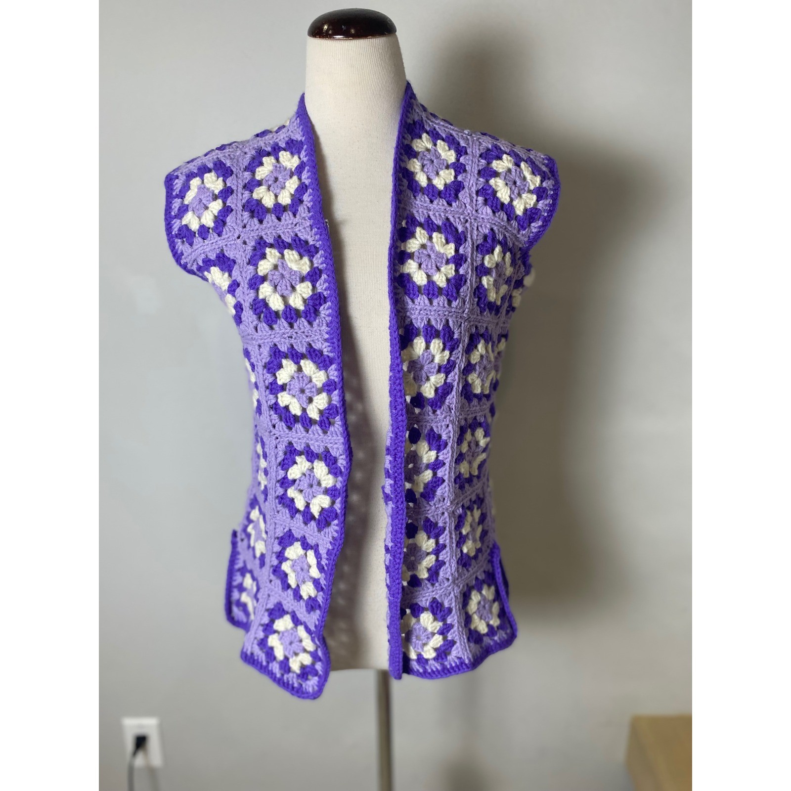 Vintage 60s 70s Crochet Granny Square Vest Purple Cream Boho Hippie Open Front