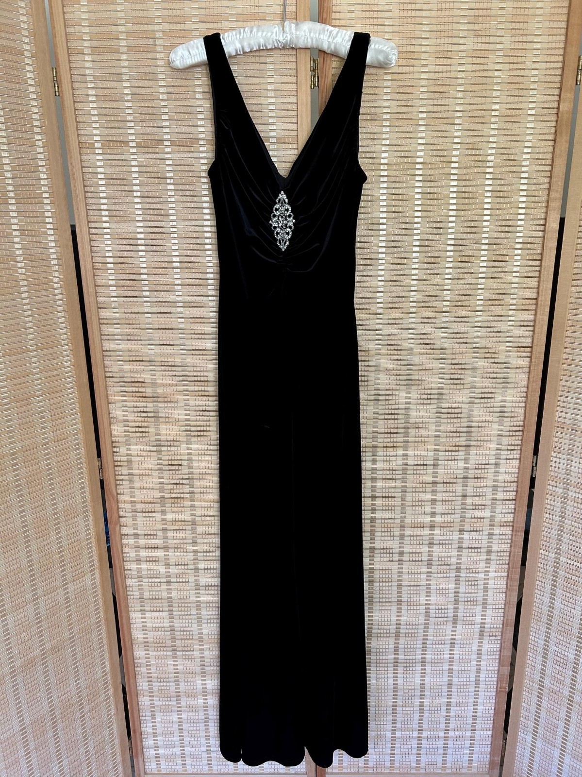 Vintage Onyx Nite Black Velvet Gown Size 6 | Rhinestone Formal Dress | Old Holly