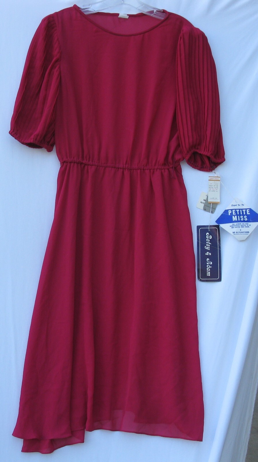 Vintage women’s 1980’s era long sleeve polyester dress size 13-14 (on the tag)