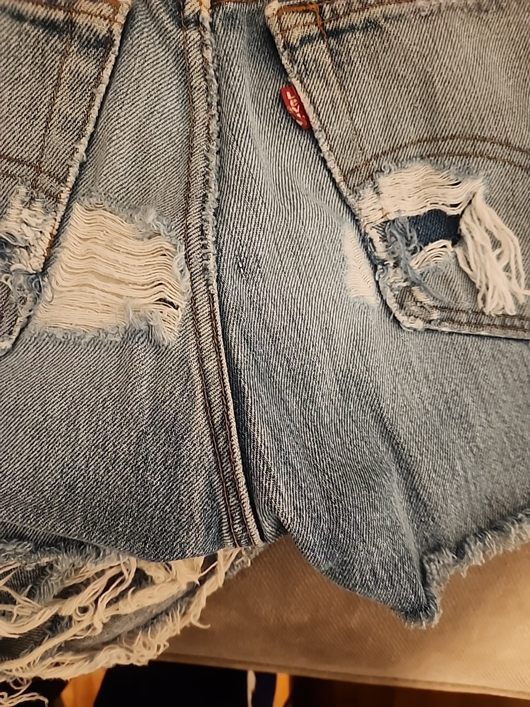 vintage levis cut-offs denim jean shorts button fly 501 cut off 70’s 80’s 31″ w