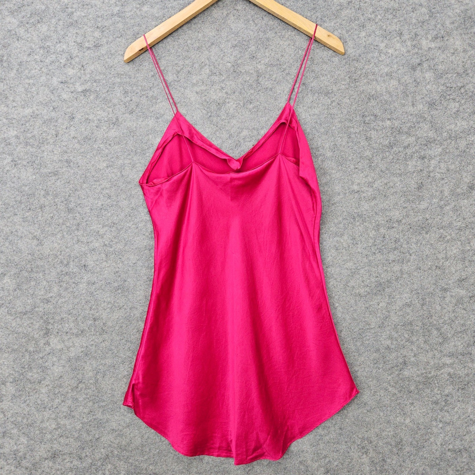 Victoria’s Secret Women’s Pink Nightie Top Size L Silk Vintage Gold Label V-Neck