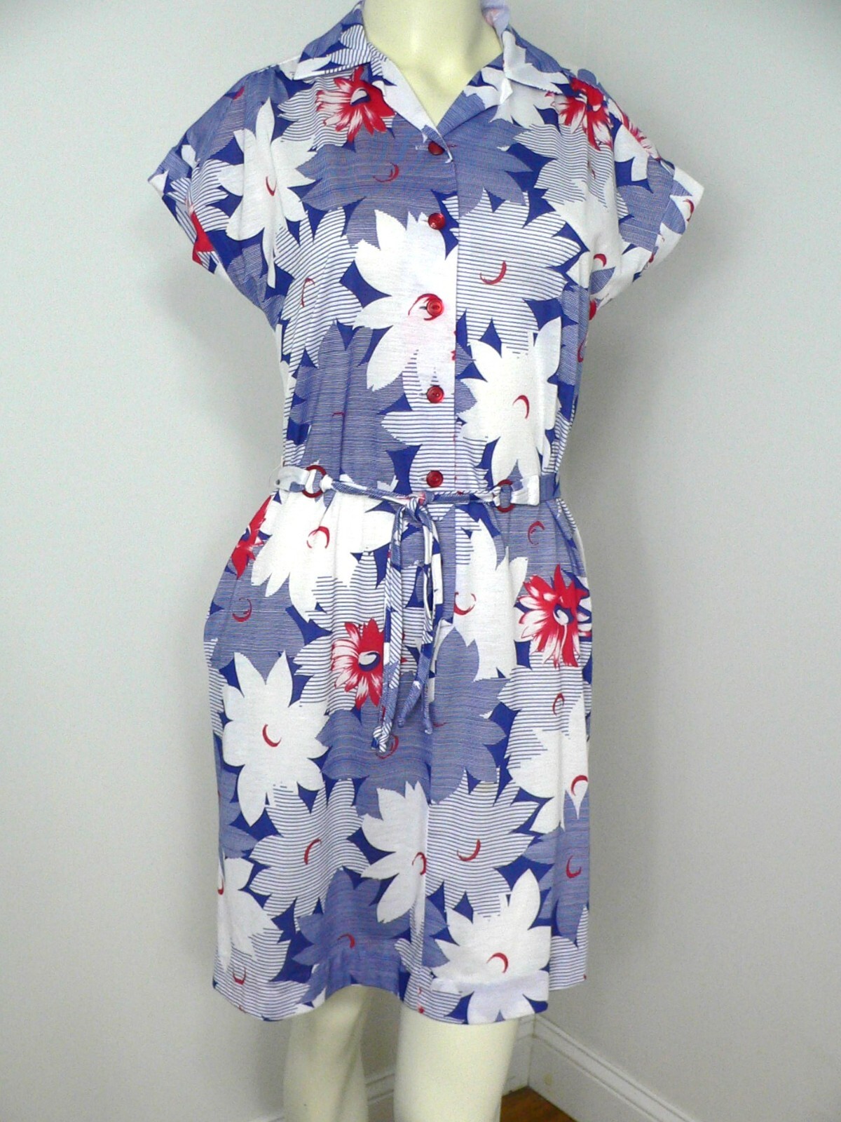 Vintage 1960’s – 70’s A Nancy Frock Red, White, Blue Flower Summer Dress