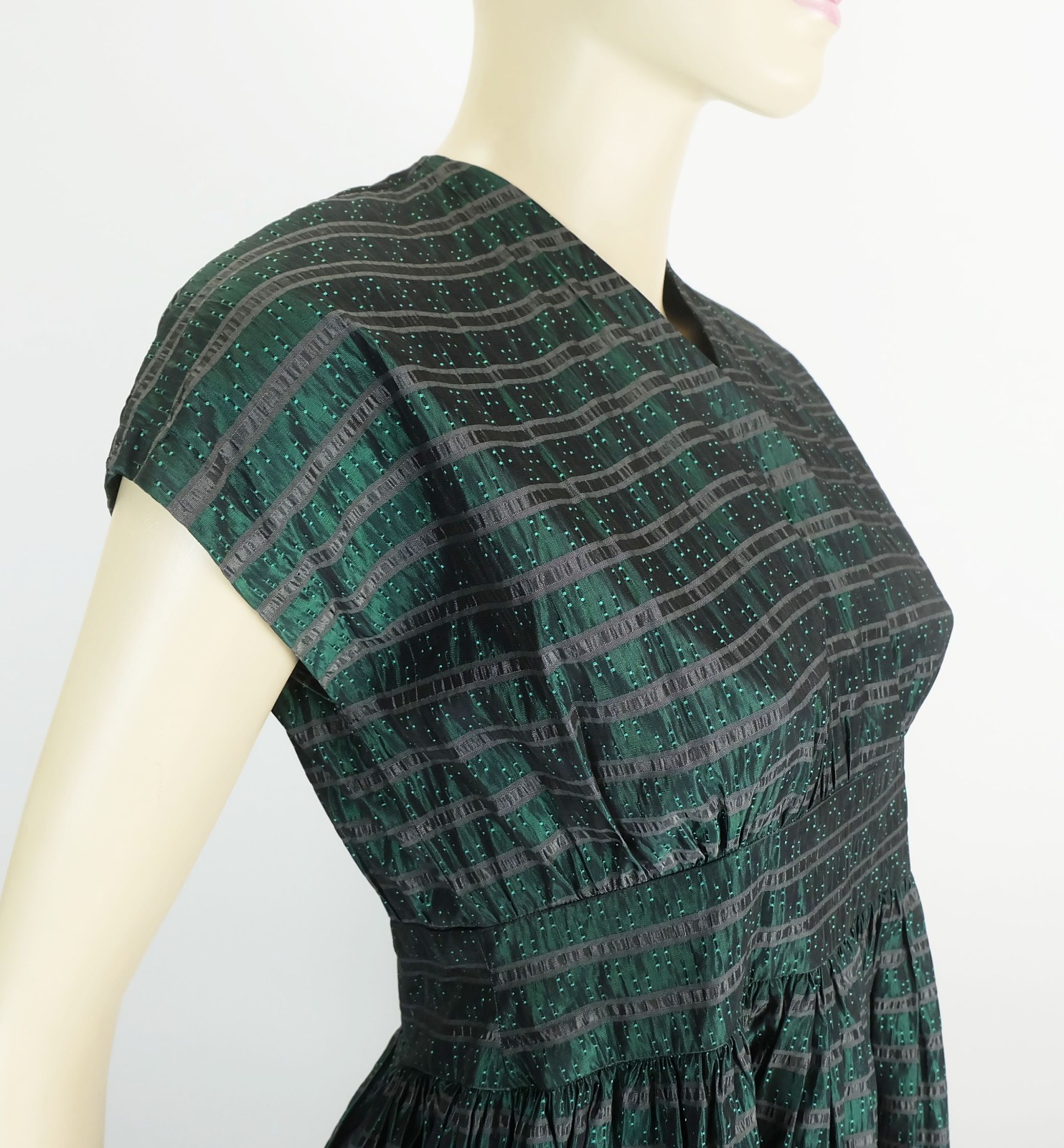 1950s DRESS model dress true vintage rockabilly size 36 wide skirt shiny