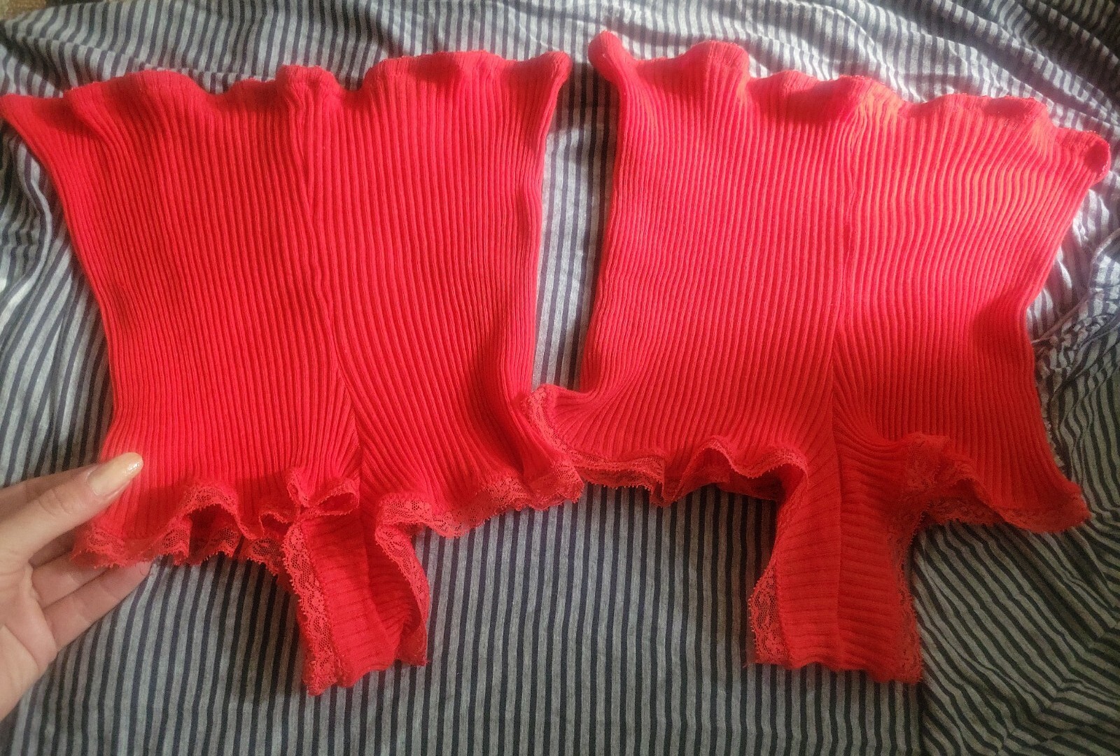 Extremely Rare Vtg Red Vassarette 70s 2 Red Panties One Size poly/cotton & Lace