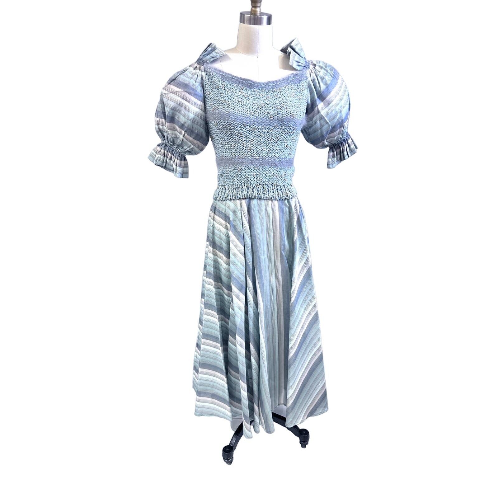 VTG 1980s Gabani Knit Two-Piece Set Puff Sleeve Crop Top & Full Skirt S/M