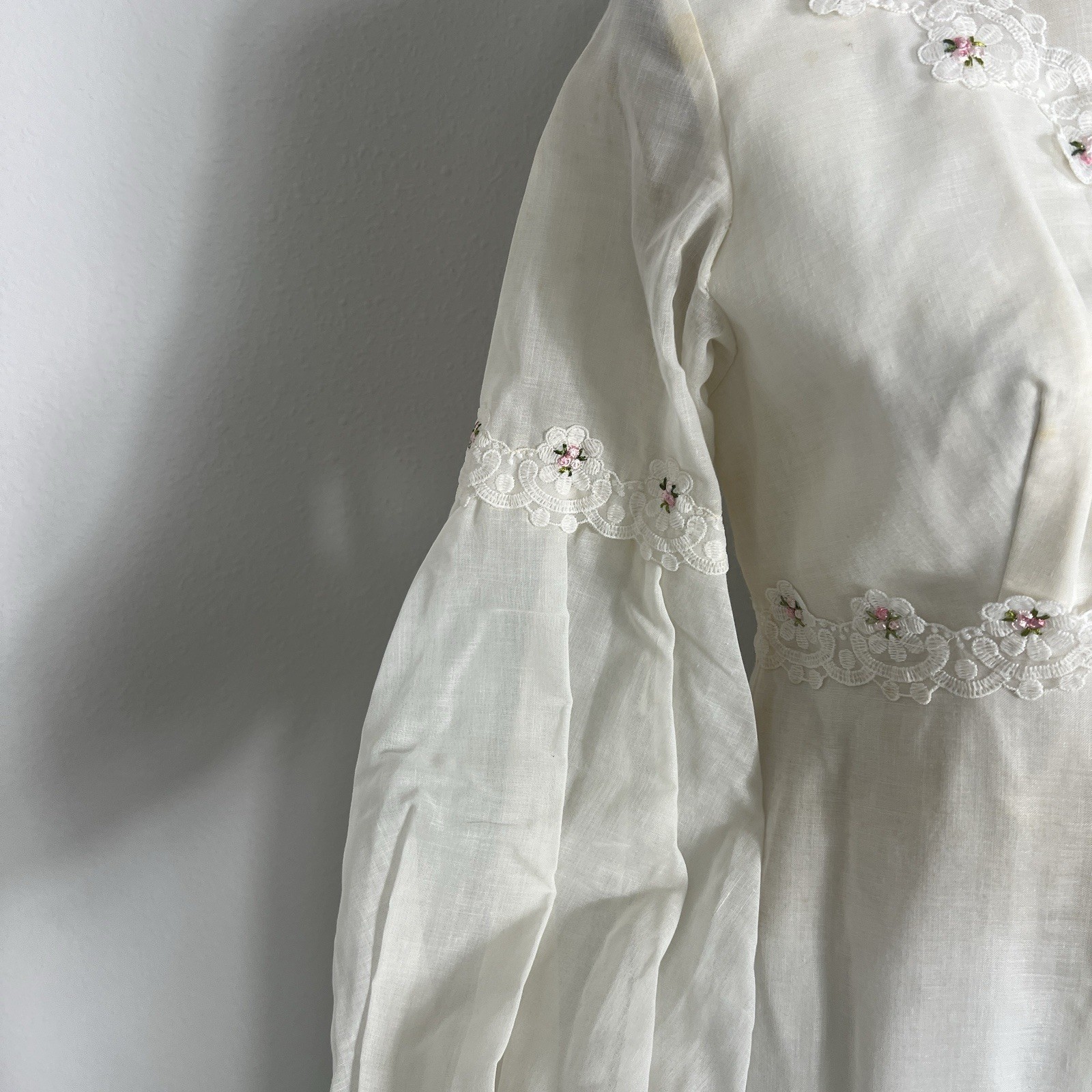 Vintage 1970’s Wedding Dress White Pink Rose Details Prairie Cottage Modest