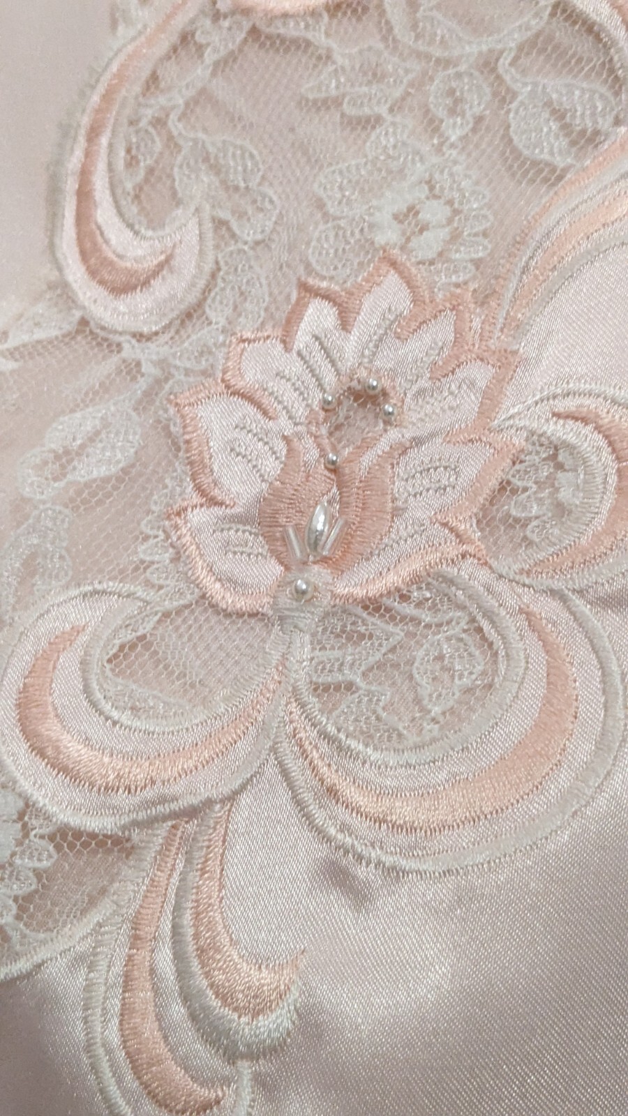 Vtg 80’s Etienne 2 Piece Pajamas Sz Large Blush Pink Silky Satin, Beaded Lace