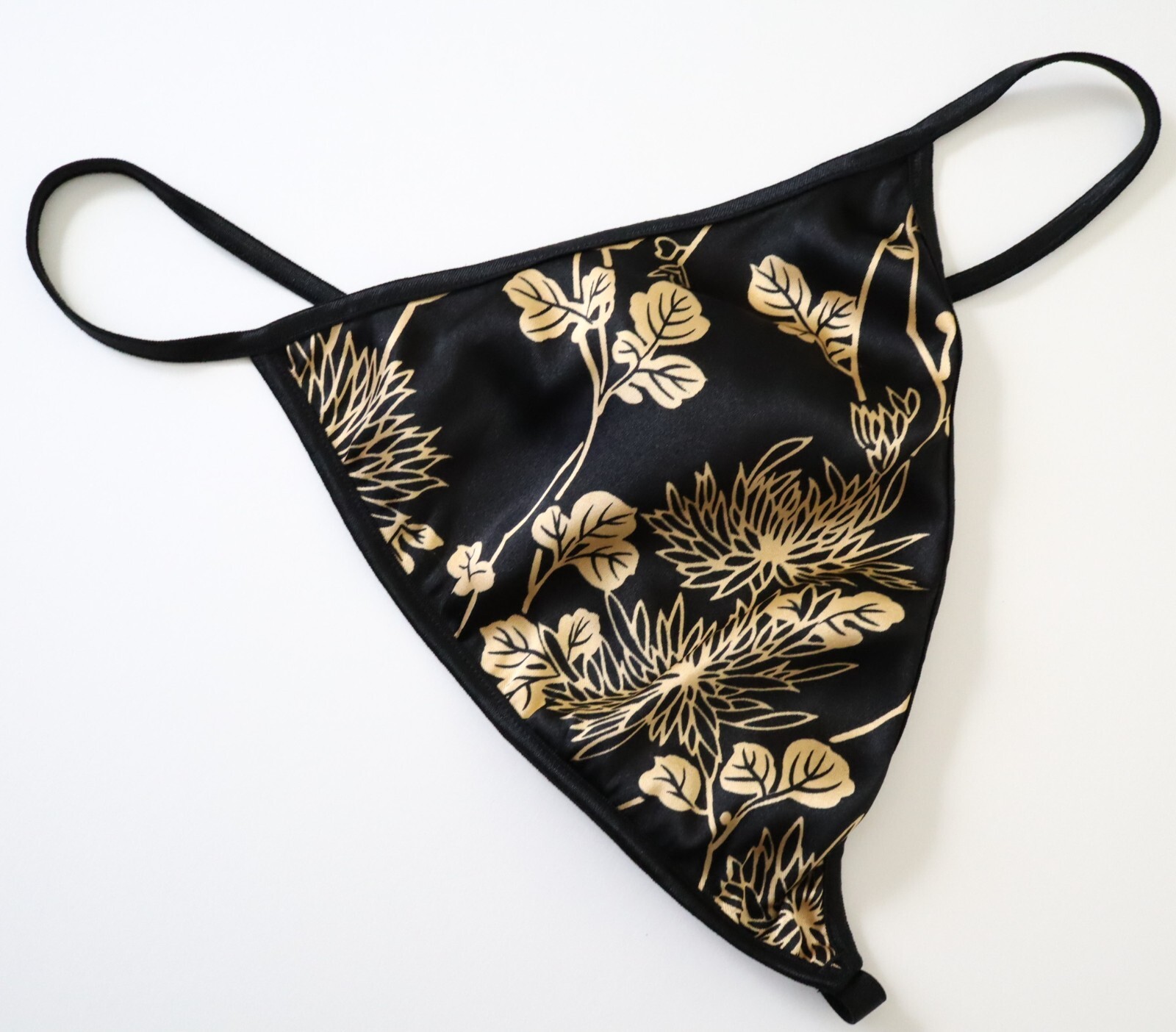 Vintage Victoria’s Secret 2005 Polyester Satin V-String Thong Panty LARGE