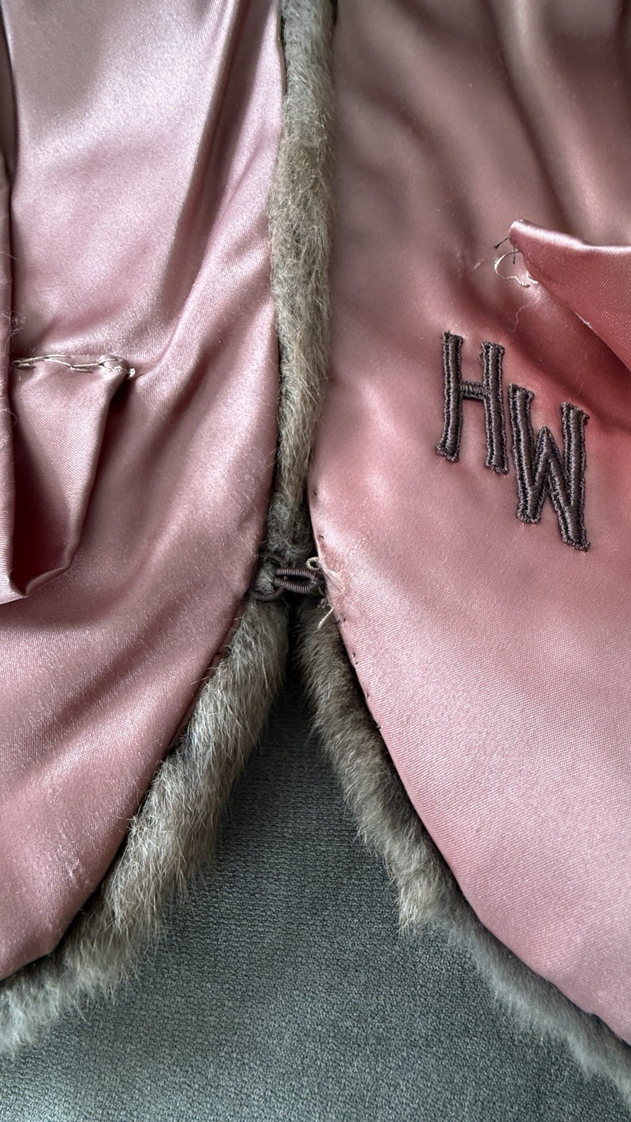 Vintage Mink Fur Stole with Pockets John Wanamaker w/Satin Lining CA 1940-60’s