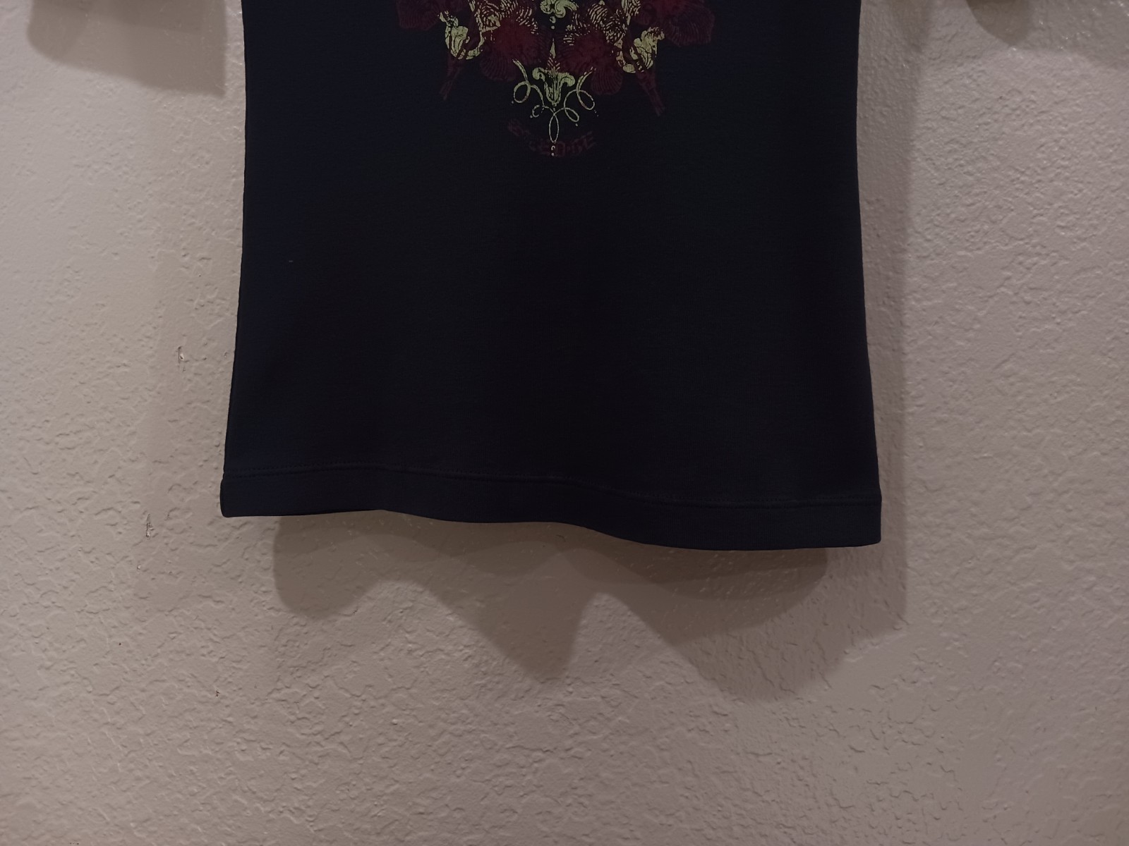 Sledge USA „Damask” Vintage 2000s Women’s 3/4 Sleeve V-Neck Long Sleeve T-Shirt