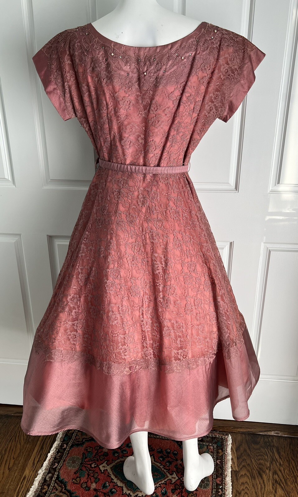 1950’s Mauve Pink Lace Overlay Iridescent Full Flared Tulle Skirt Party Dress M