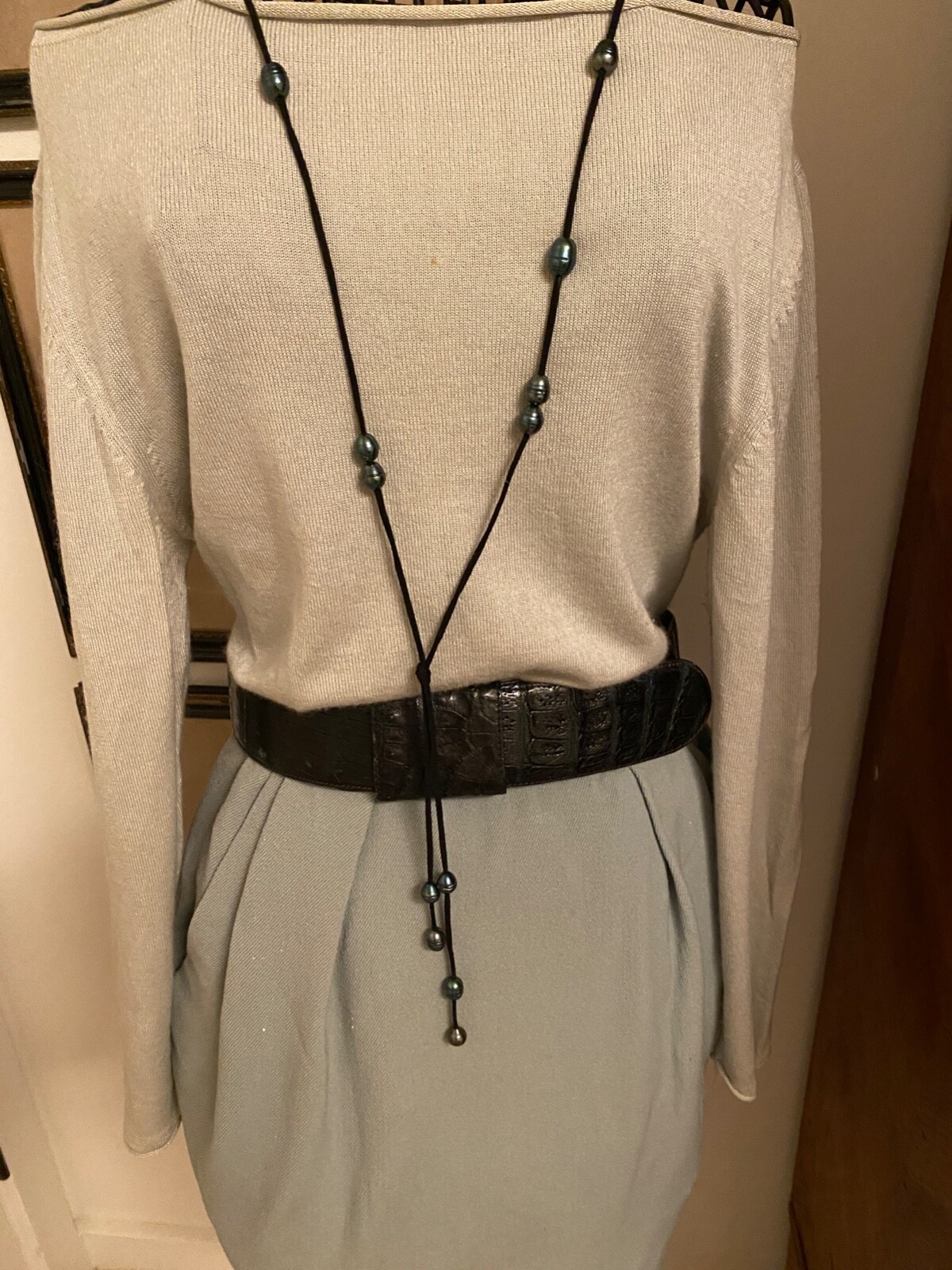 Vintage 80’sDonna Karan New York Womens Knee A Line Skirt SOFT GREEN Sz. 2 / 4