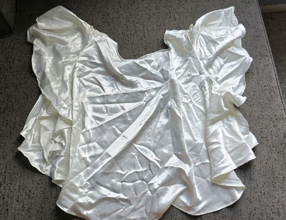 VTG Jessica Lynn Peignoir Satin Second Skin Nightgown Flutter Shawl Jacket SZ M